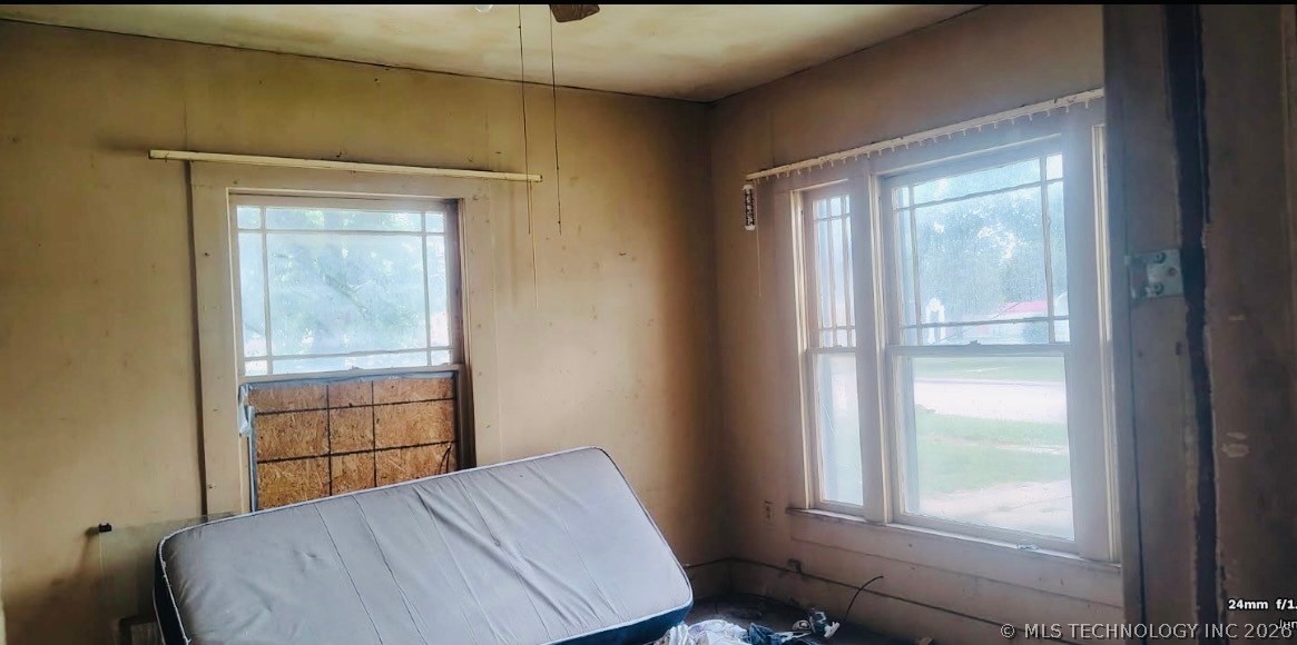 405 S 3rd Davis OK 73030