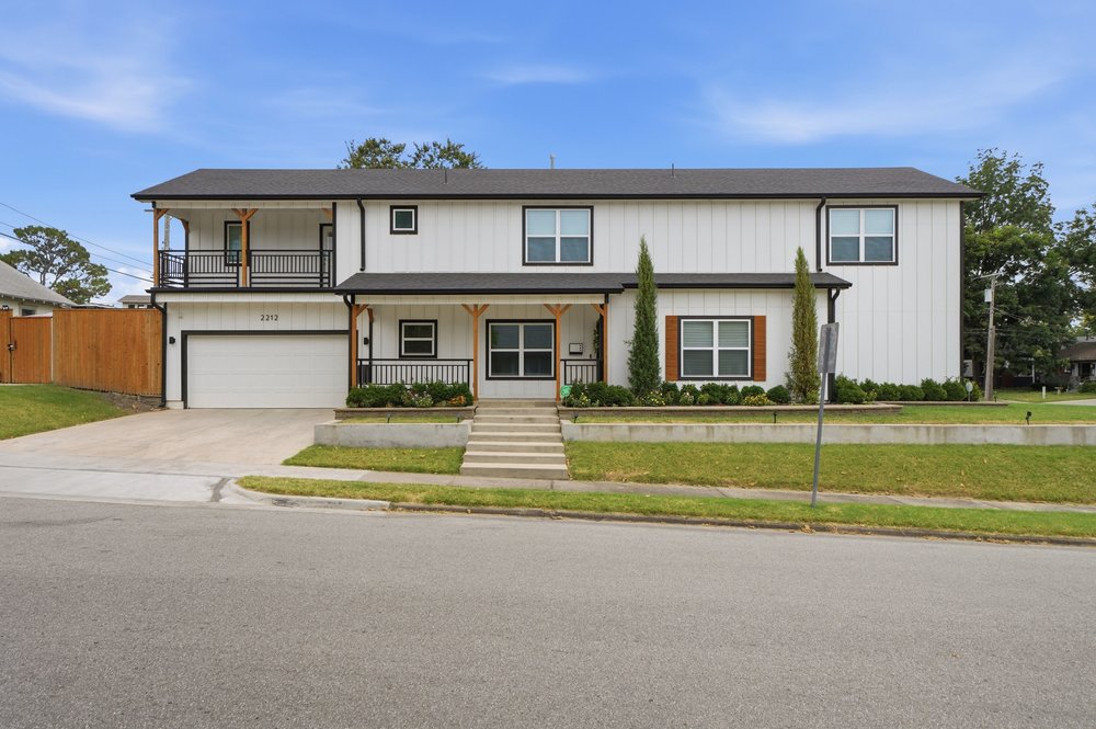 2212 E 12th Place Tulsa OK 74104