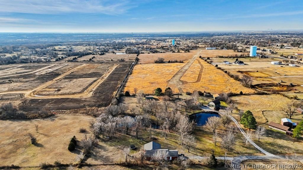 14131 N 100th Avenue E Collinsville OK 74021