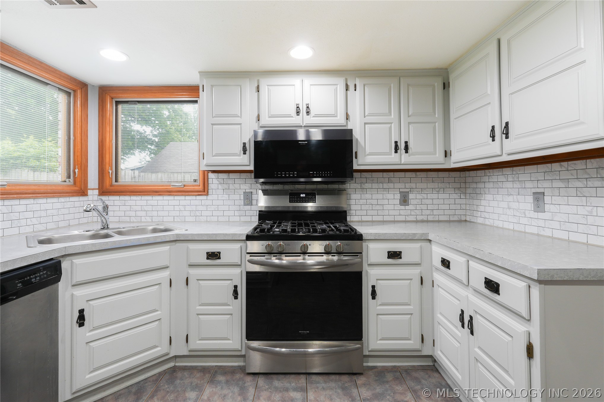 1104 E 137th Street Glenpool OK 74033