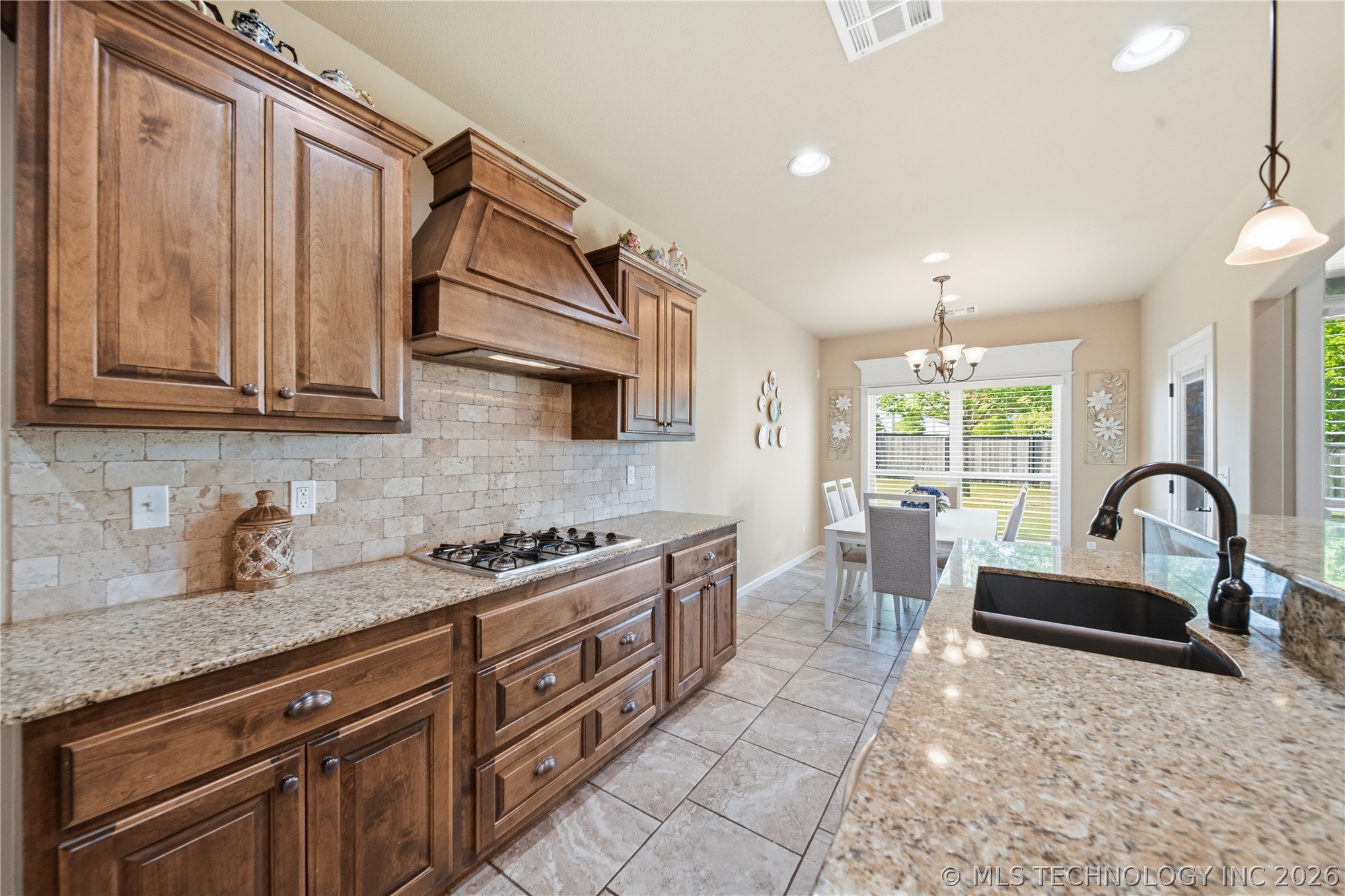 1506 E New Orleans Place Broken Arrow OK 74011