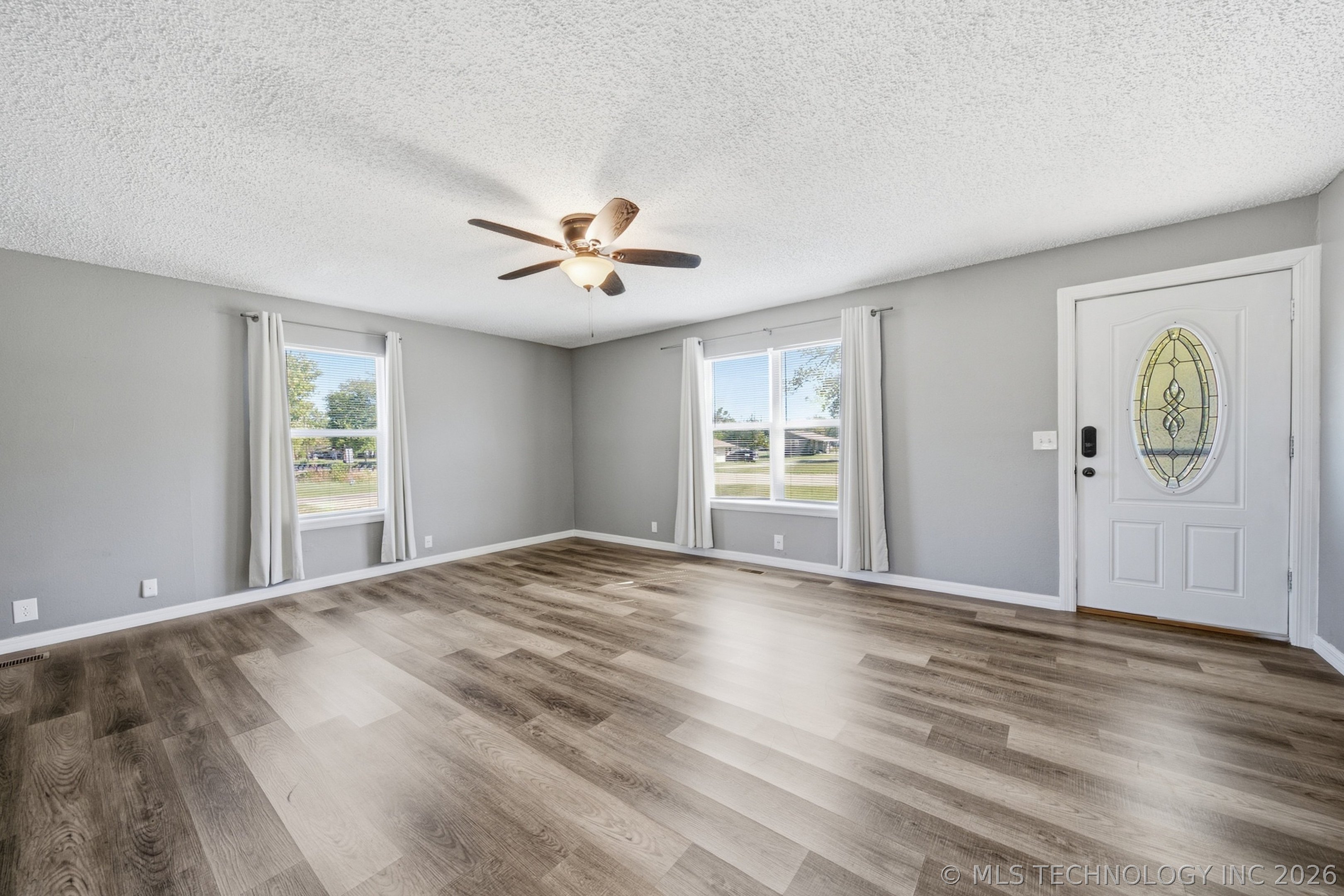 214 N Hughes Street Morris OK 74445