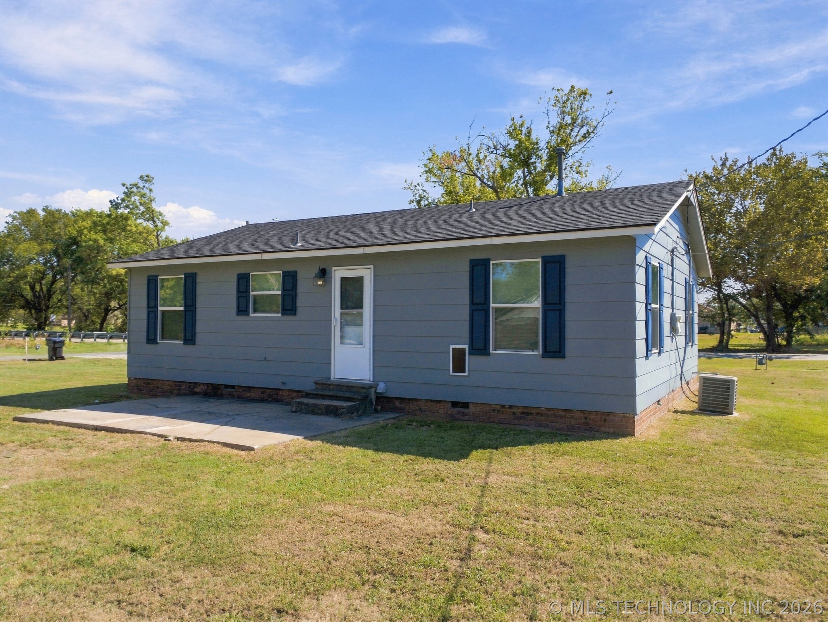 214 N Hughes Street Morris OK 74445