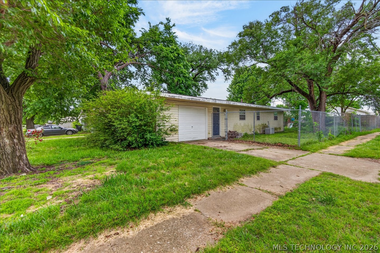 221 Spring Road Bartlesville OK 74003