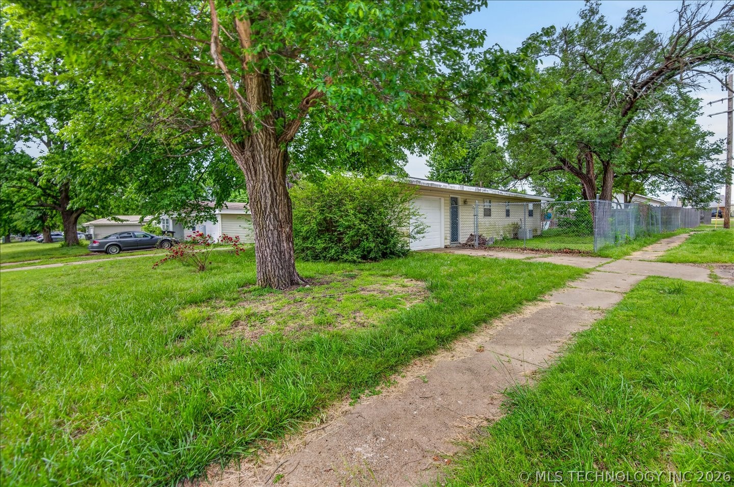 221 Spring Road Bartlesville OK 74003