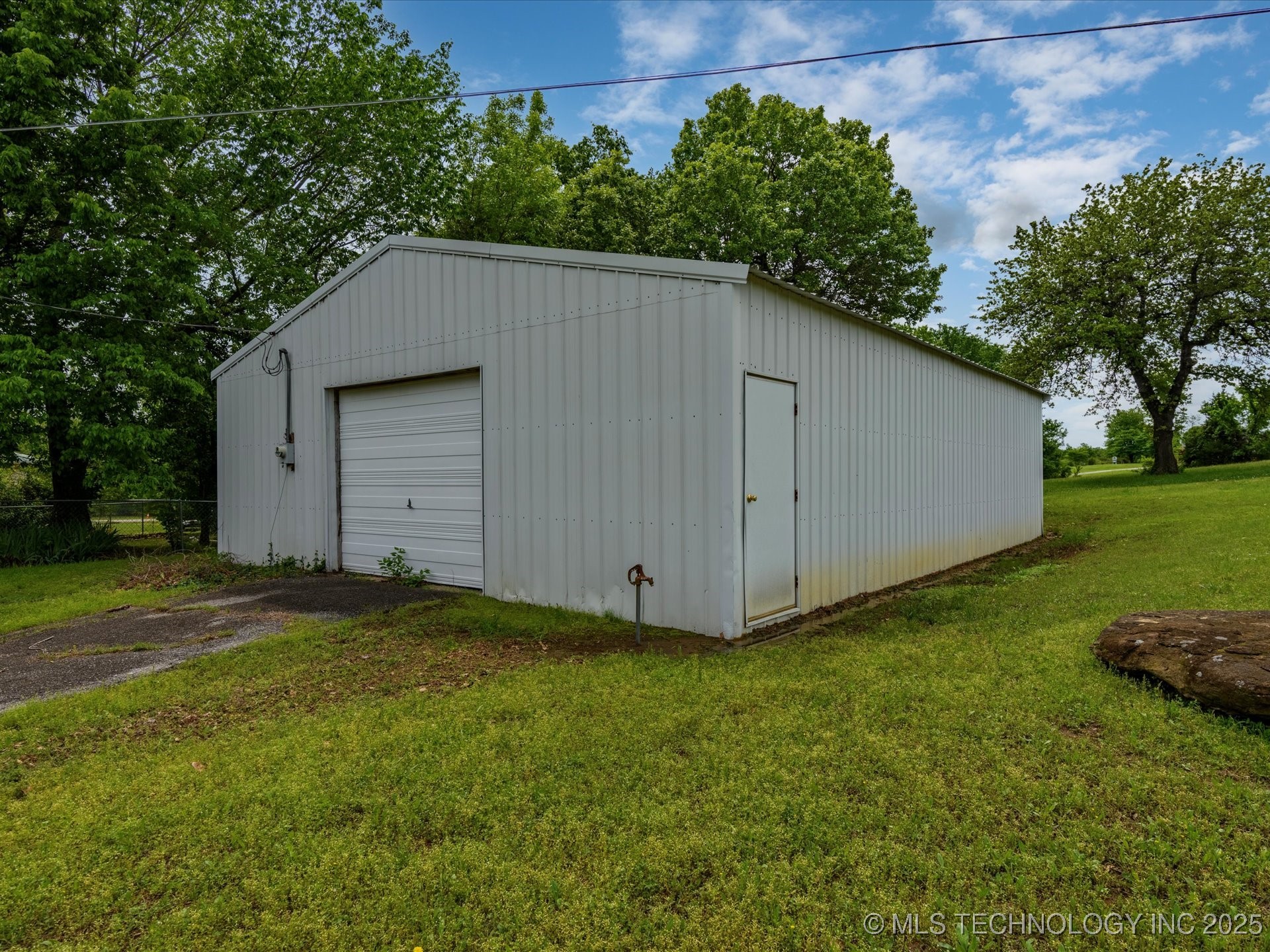 300 Keeler Street Ramona OK 74061