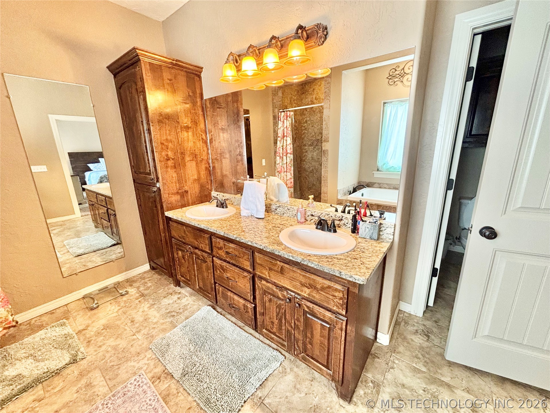 2010 E Creekside Road Stigler OK 74462