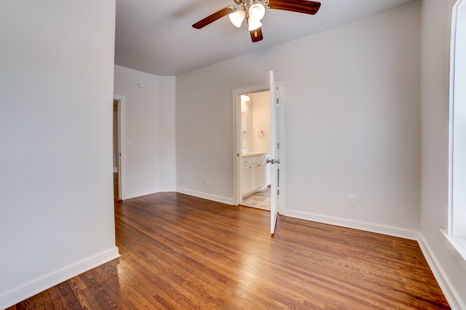 1102 Main Street Tulsa OK 74106
