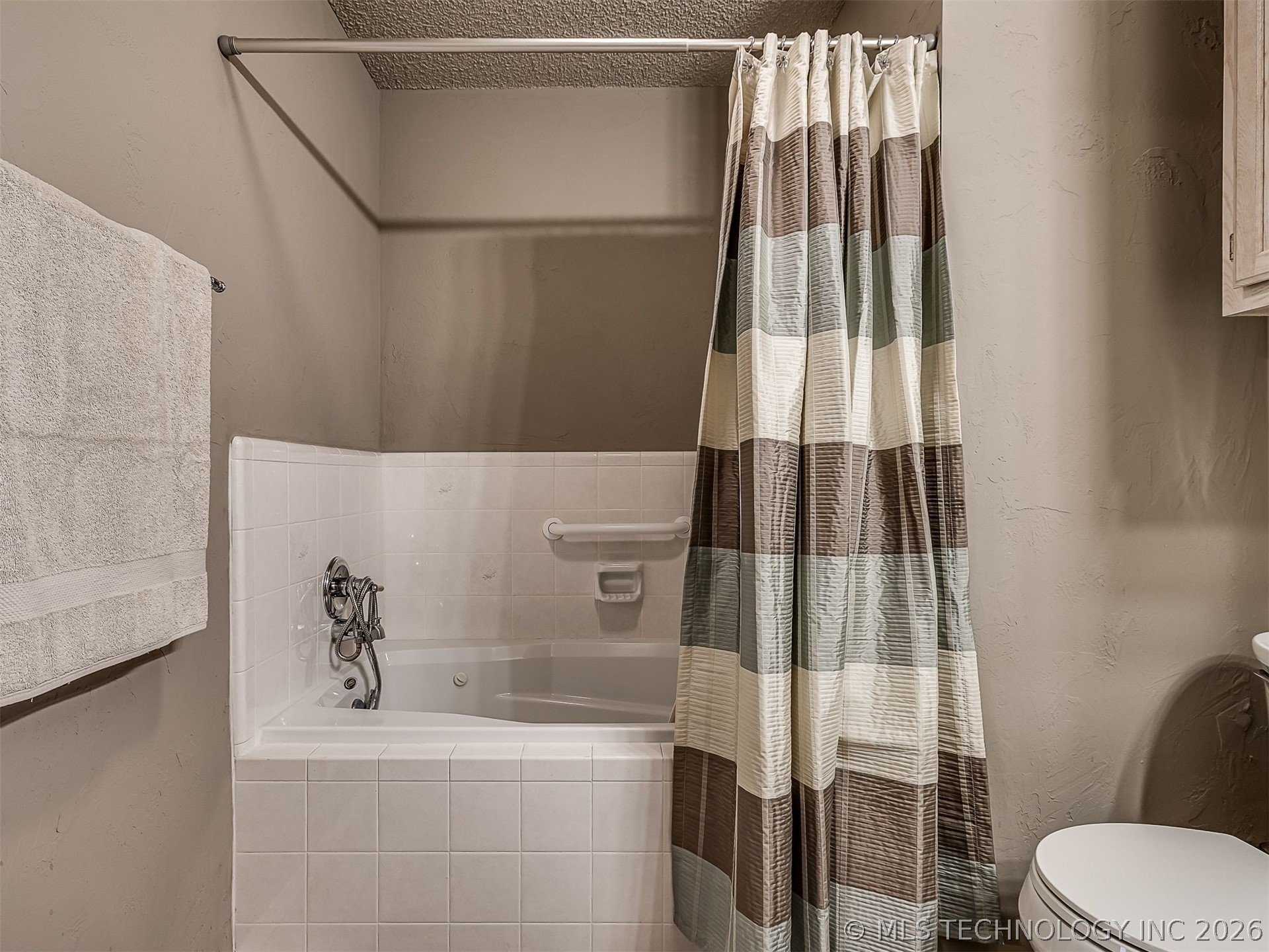8212 S 84th Eastavenue Tulsa OK 74133