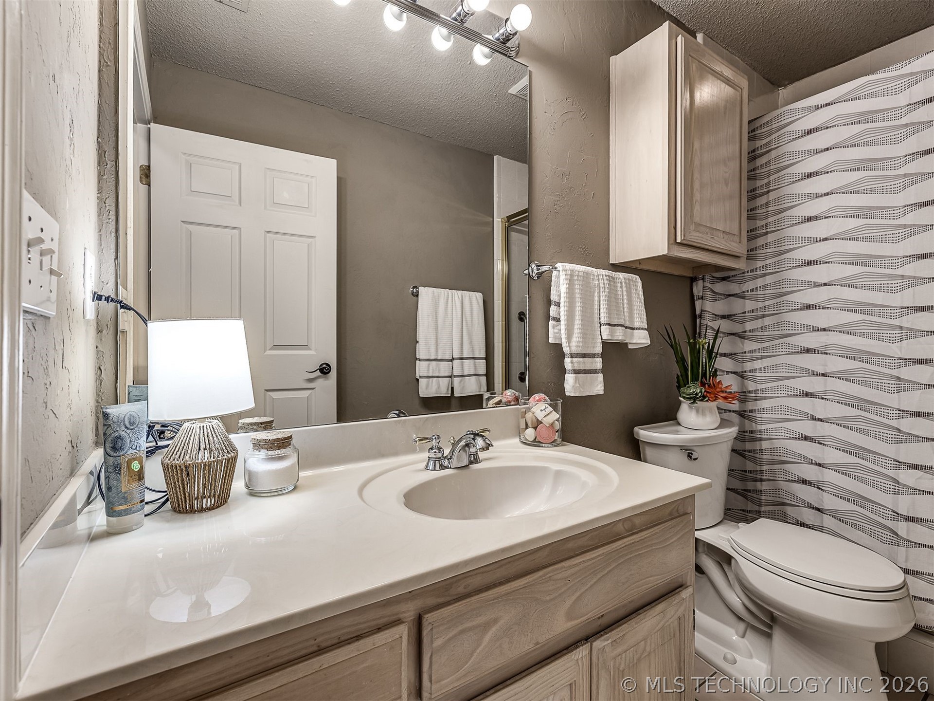 8212 S 84th Eastavenue Tulsa OK 74133