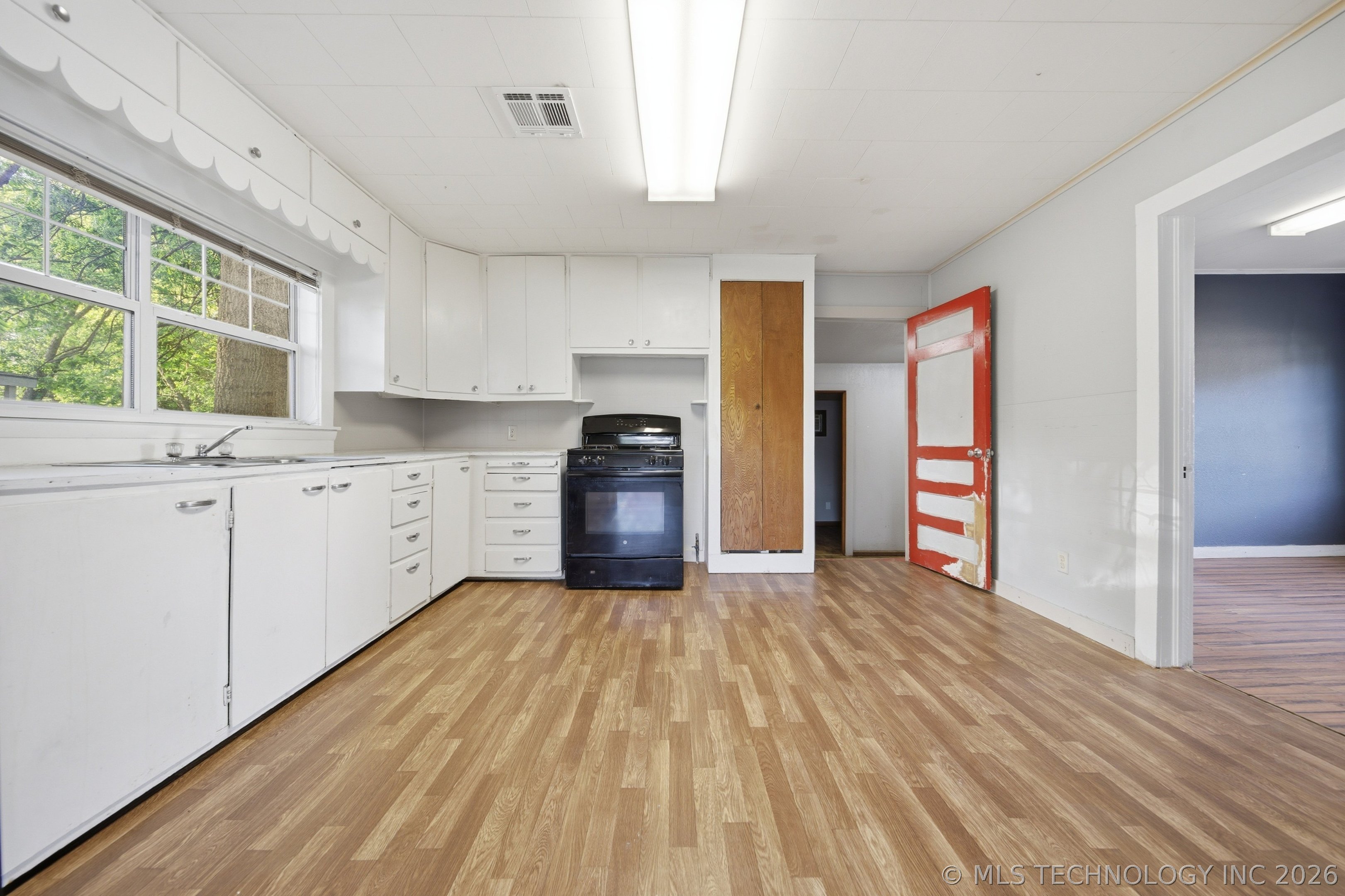 320 E Gentry Avenue Checotah OK 74426
