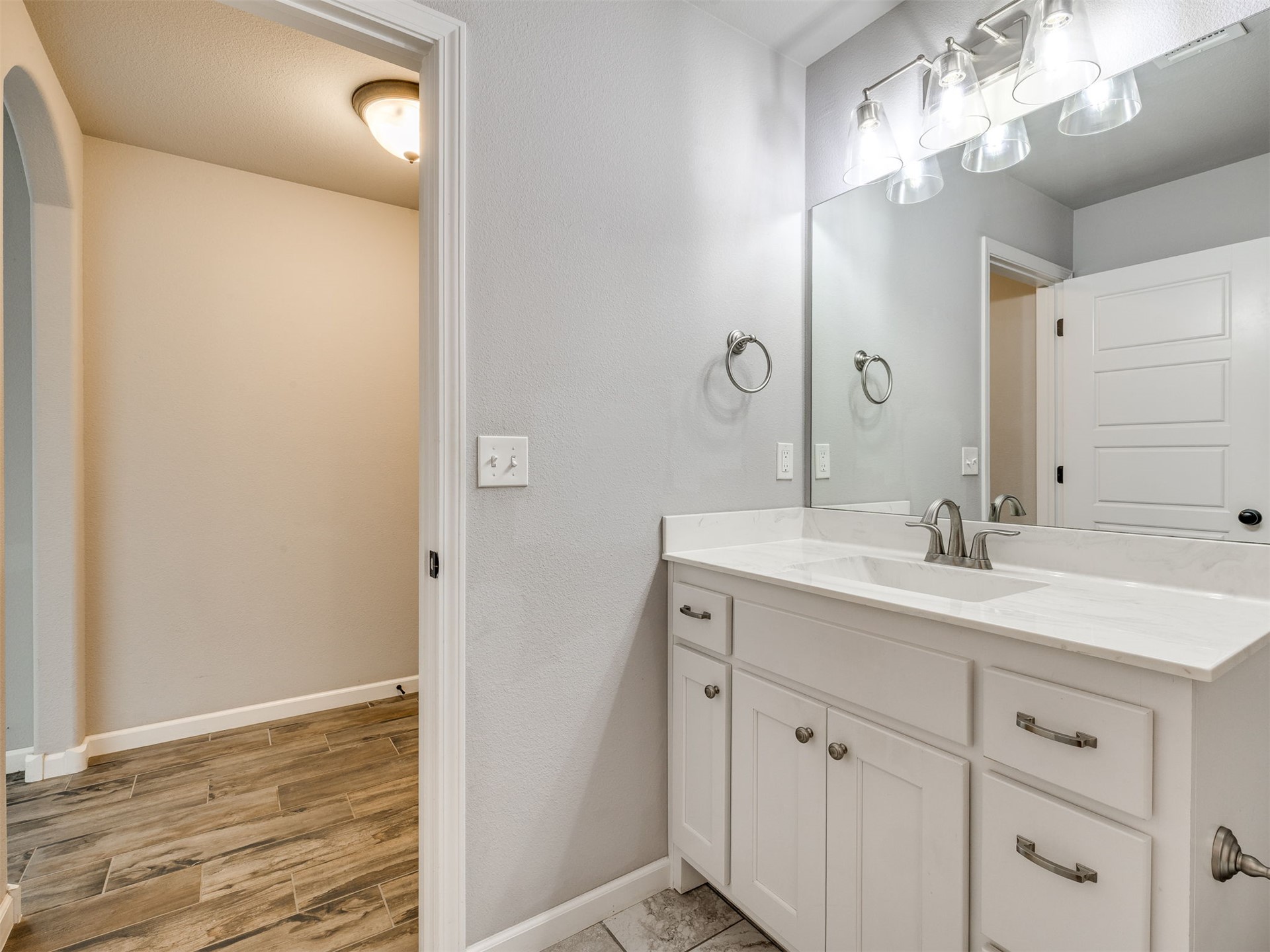 1610 E Roanoke Court Broken Arrow OK 74011