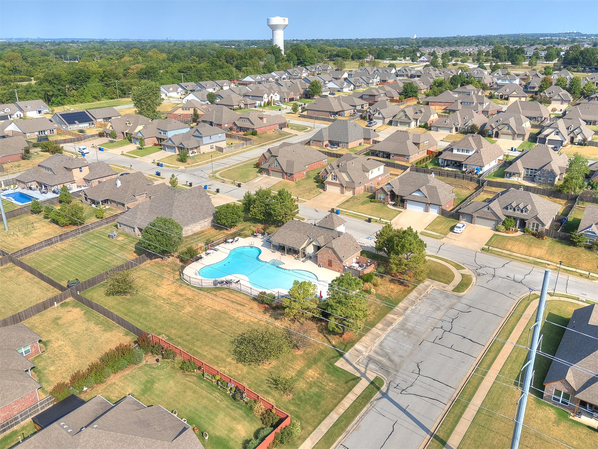1610 E Roanoke Court Broken Arrow OK 74011
