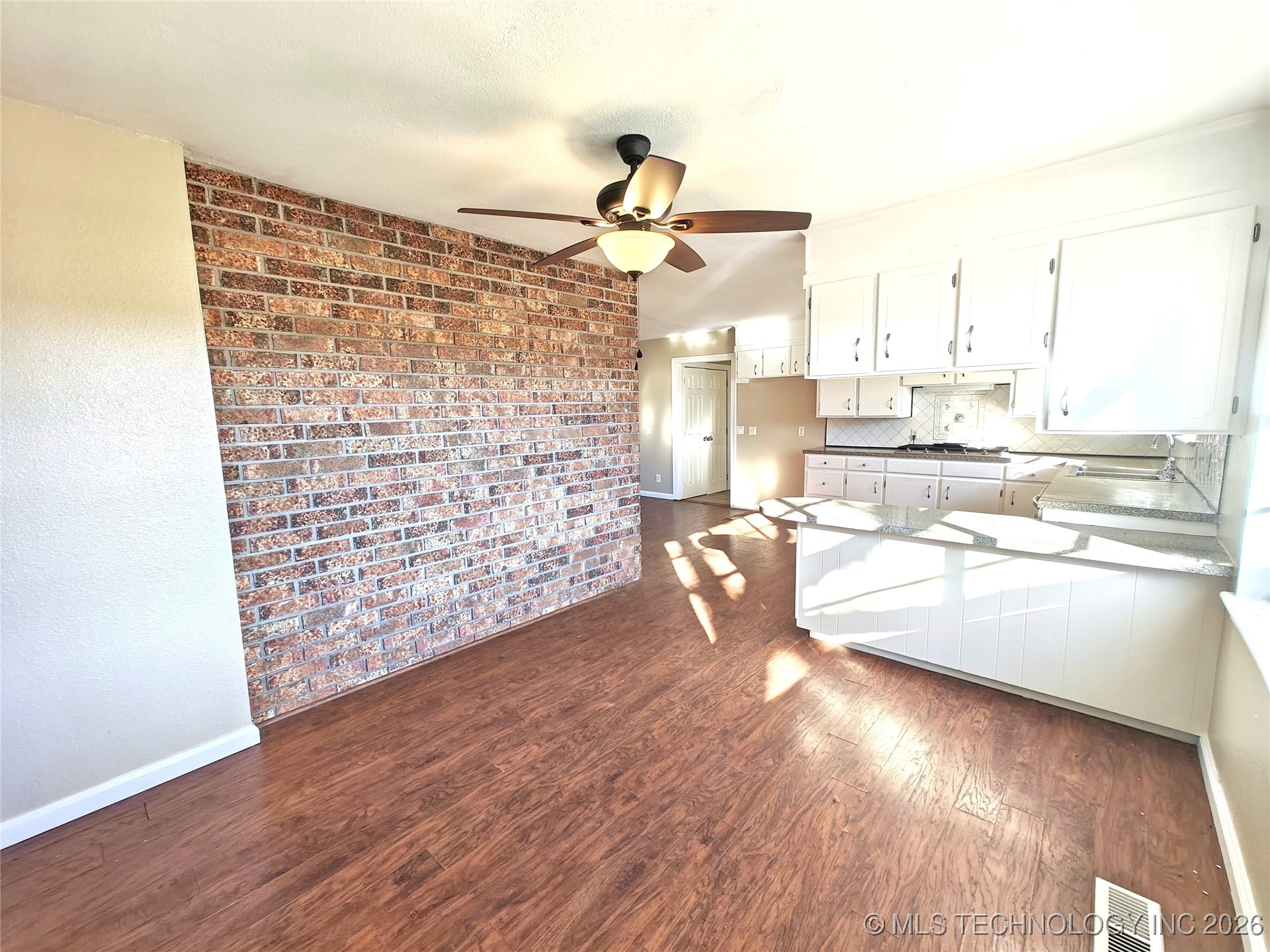 11769 W 838 Road Tahlequah OK 74464