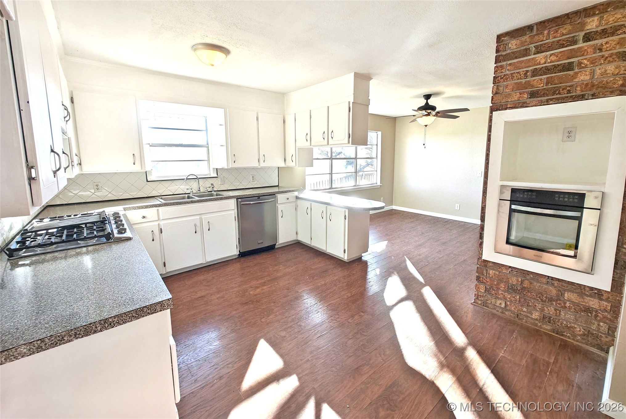 11769 W 838 Road Tahlequah OK 74464