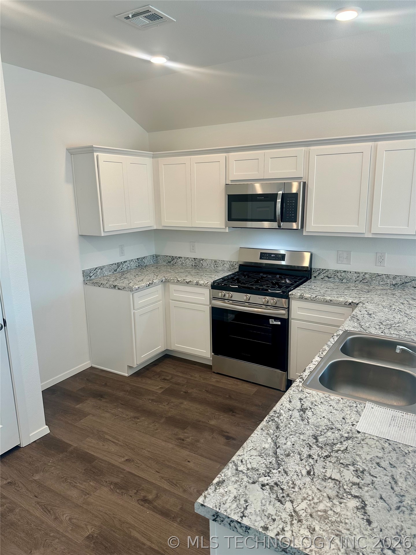 18 Blue Bell Street Bristow OK 74010