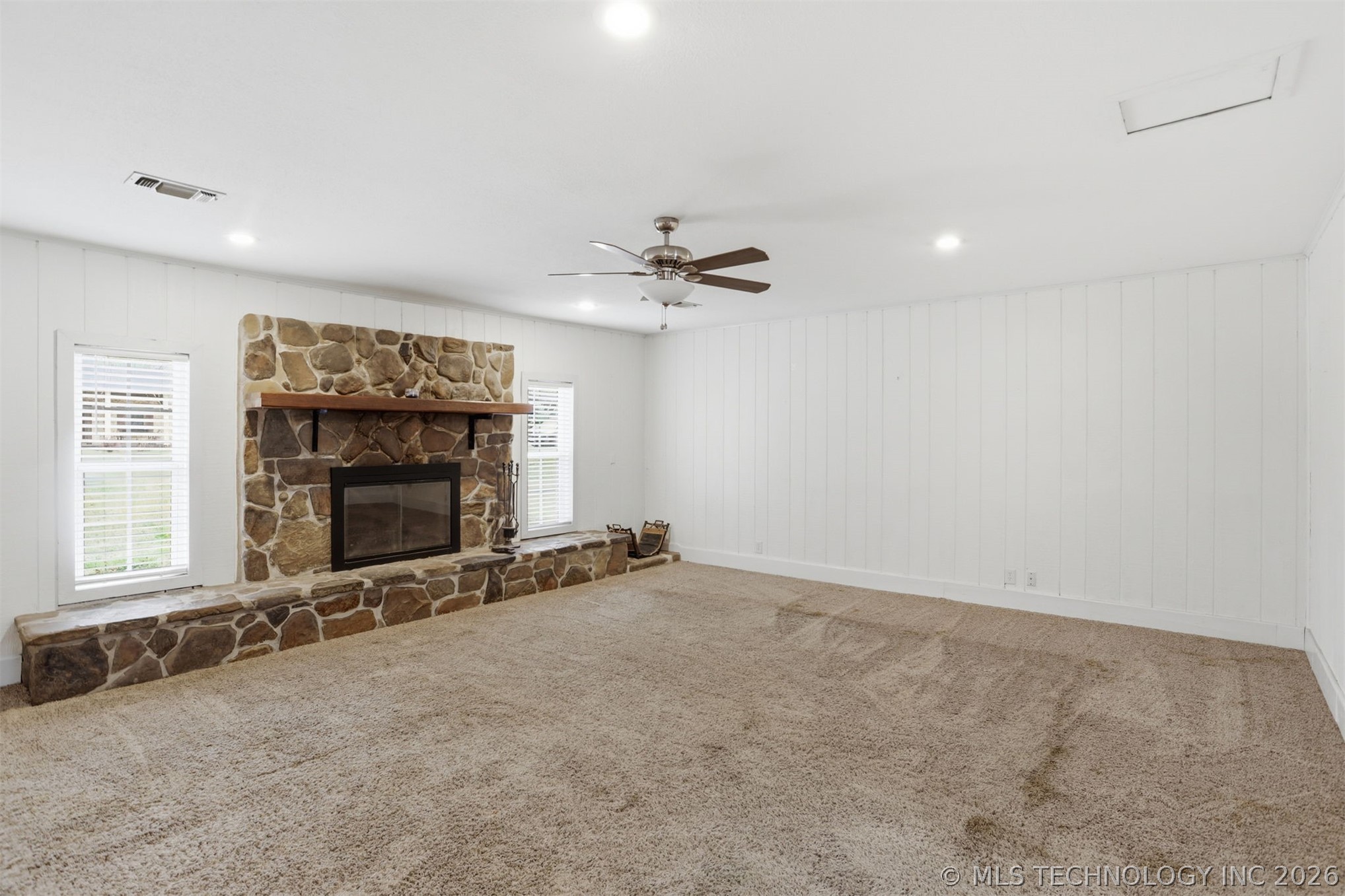 604 E 22nd Street Tishomingo OK 73460