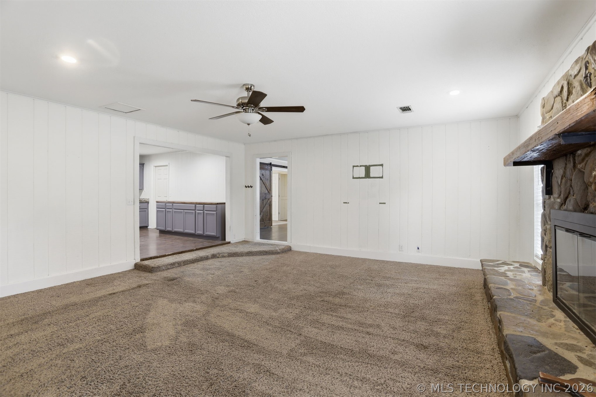 604 E 22nd Street Tishomingo OK 73460