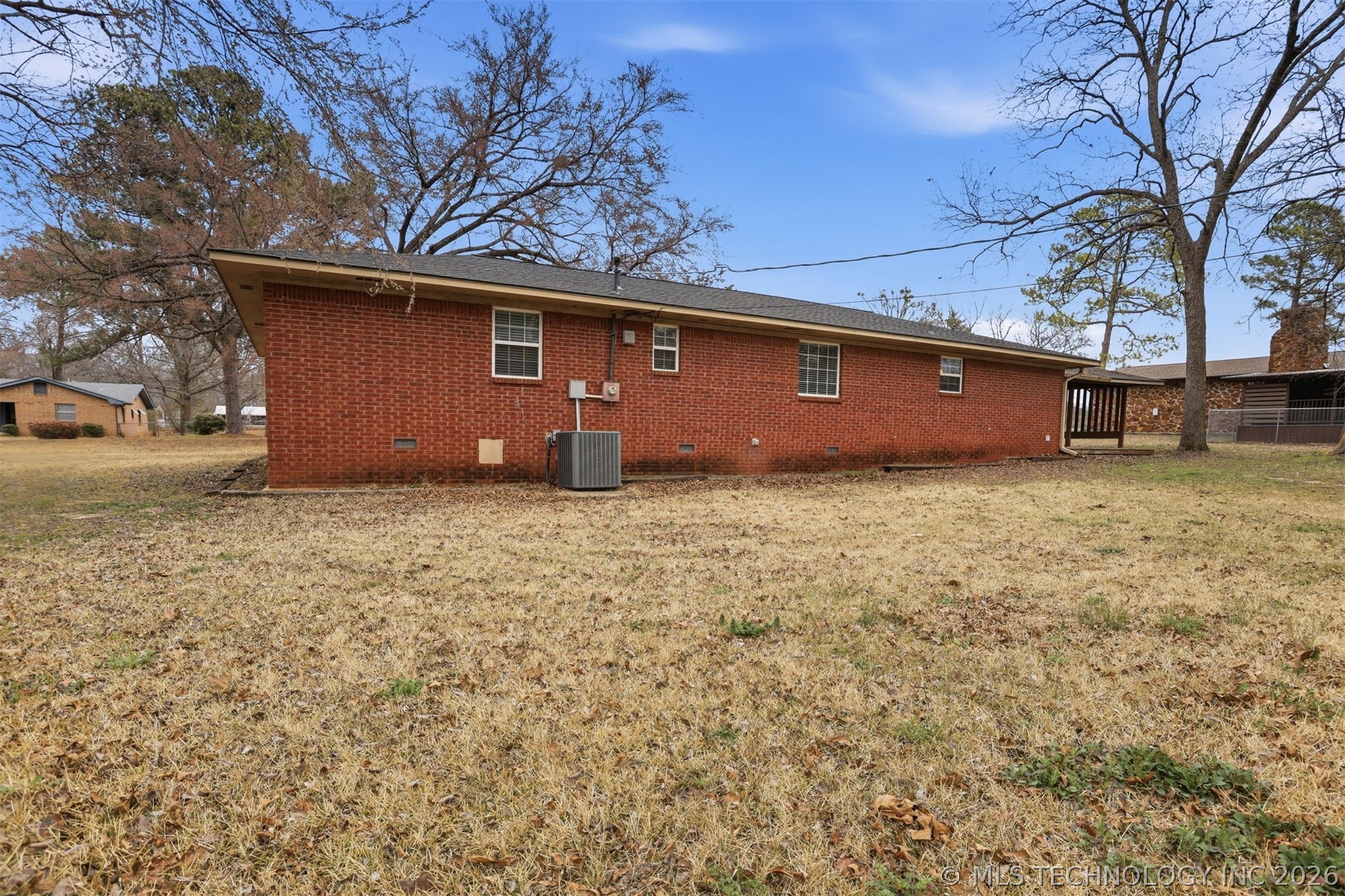 604 E 22nd Street Tishomingo OK 73460