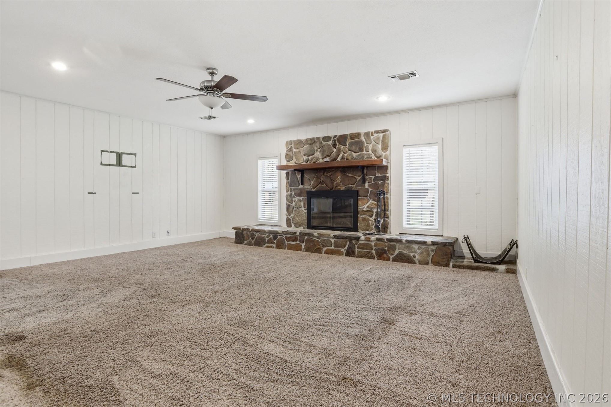 604 E 22nd Street Tishomingo OK 73460