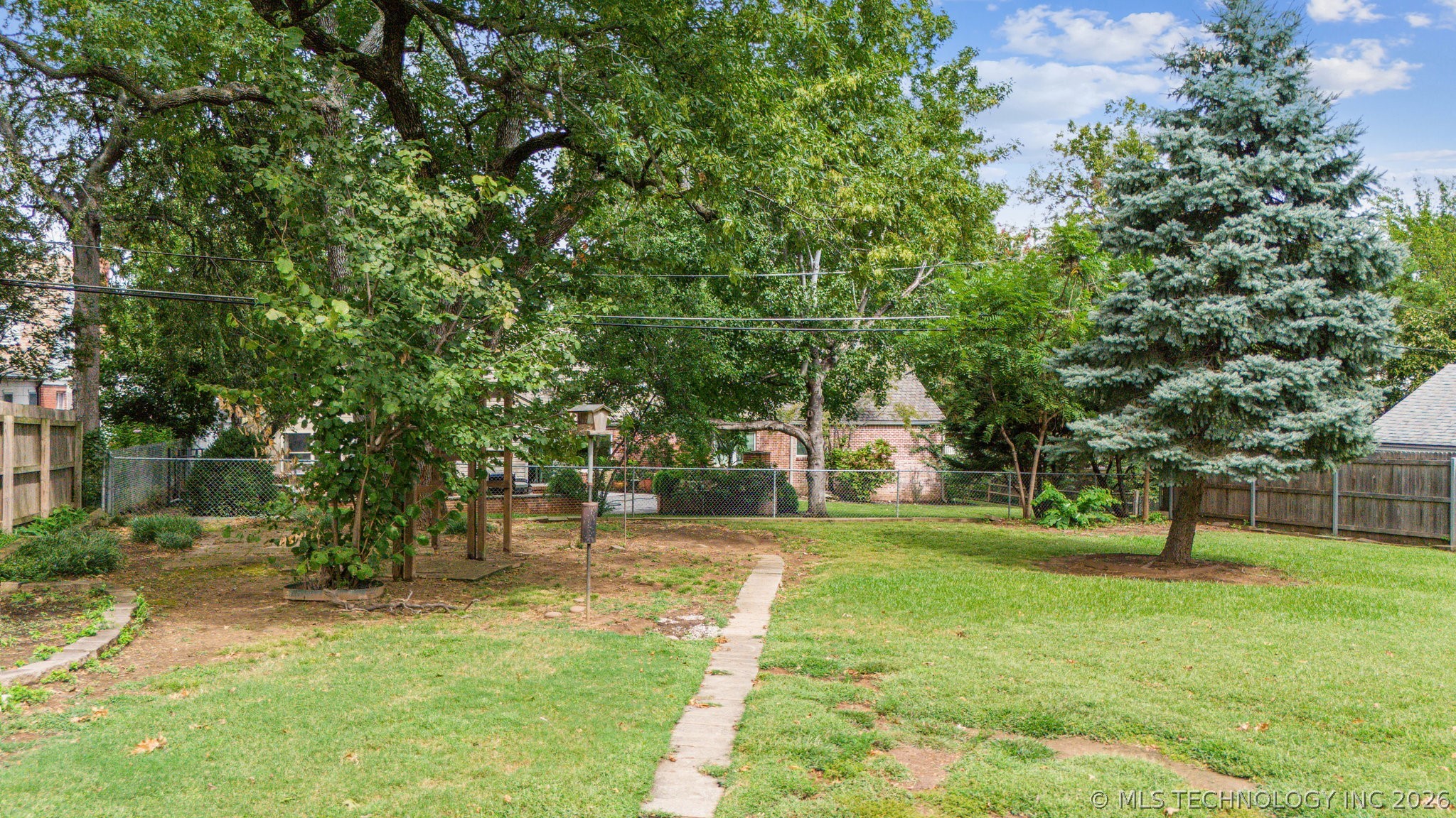 2429 E 22nd Place Tulsa OK 74114