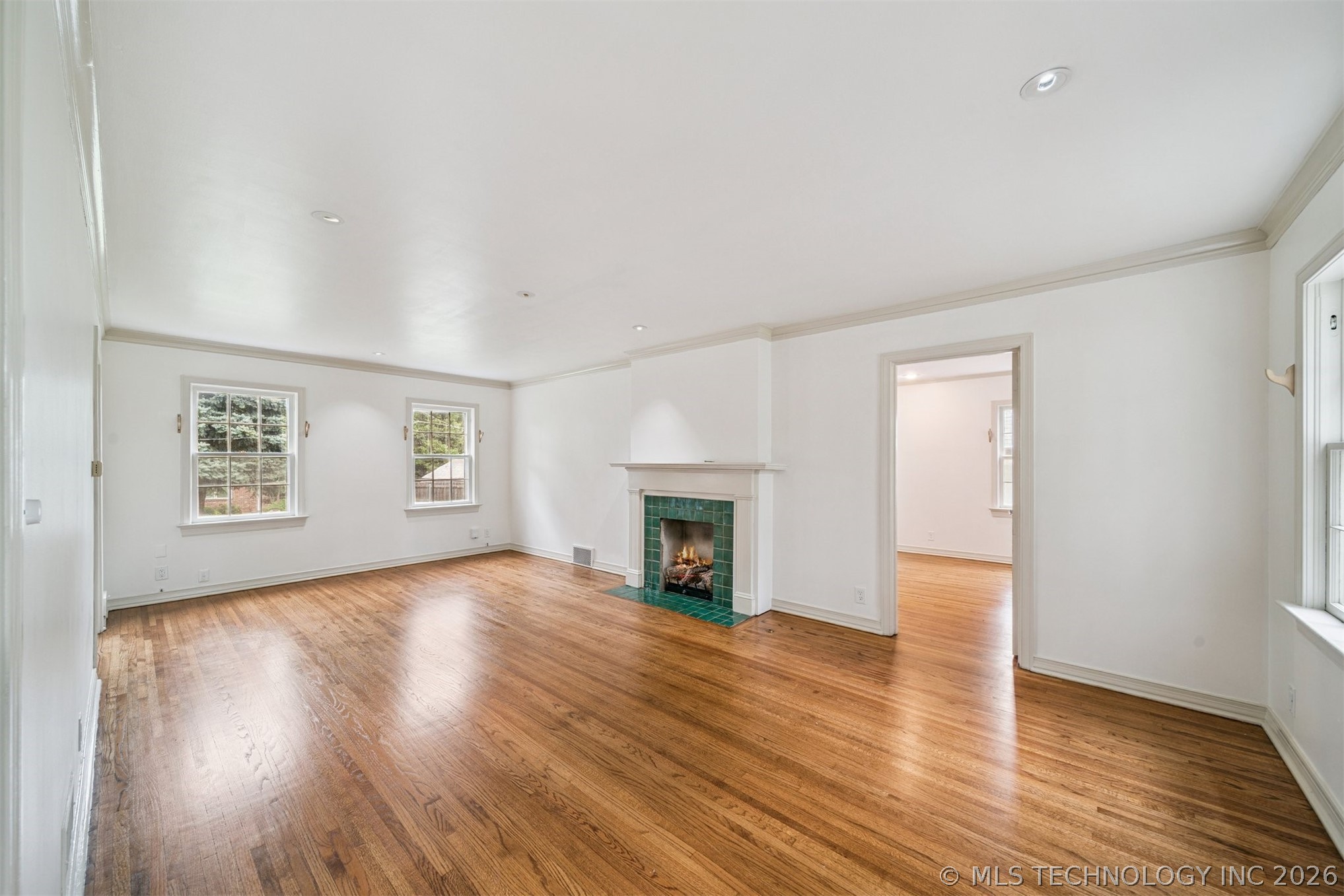 2429 E 22nd Place Tulsa OK 74114