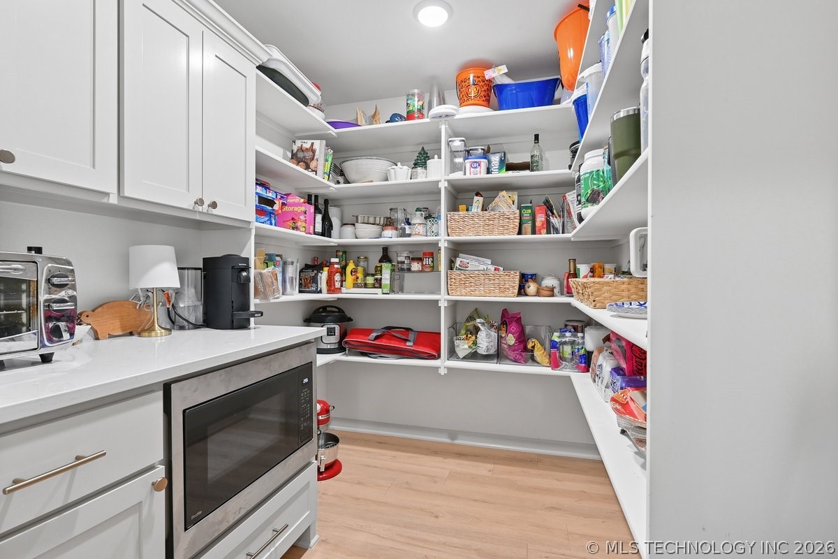 1617 N 72nd Street Broken Arrow OK 74014