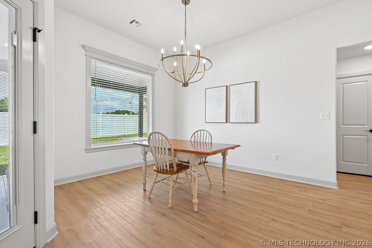1617 N 72nd Street Broken Arrow OK 74014
