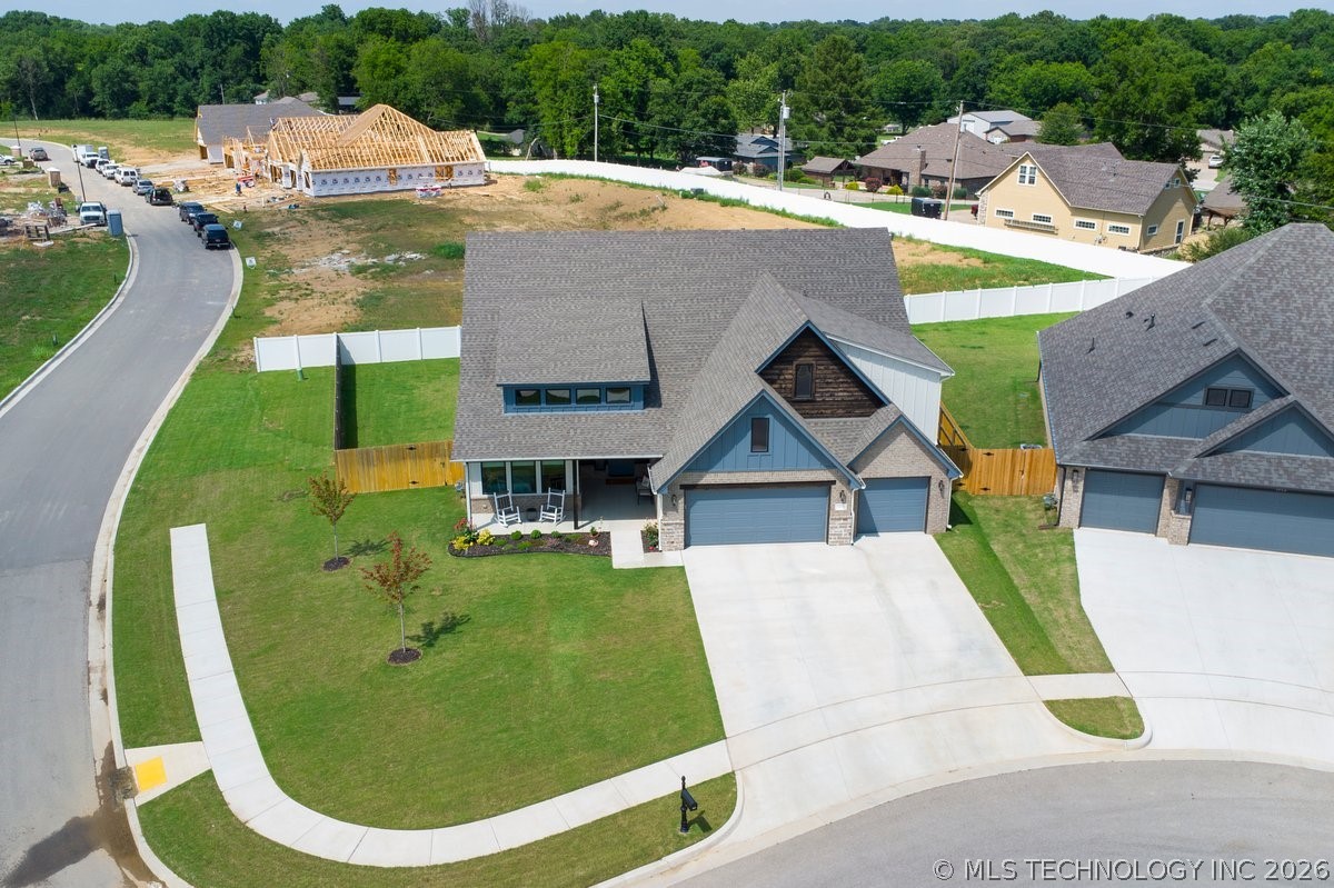 1617 N 72nd Street Broken Arrow OK 74014