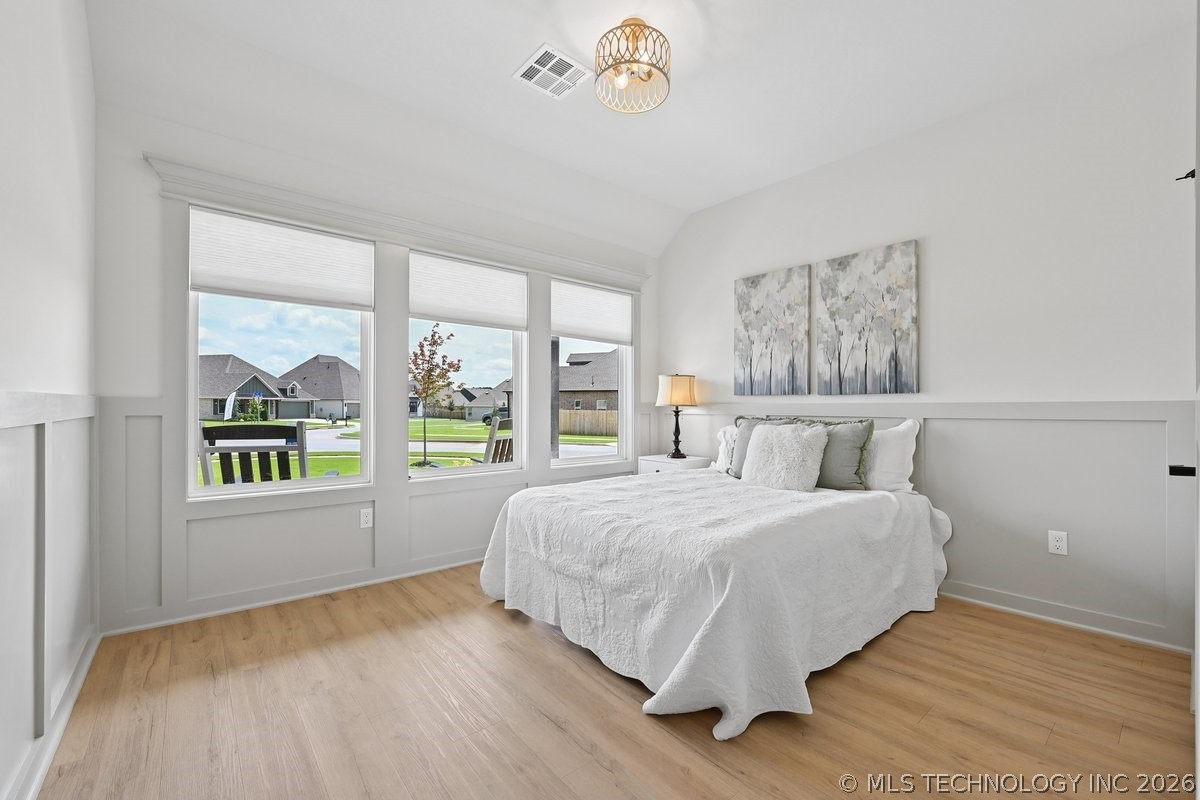 1617 N 72nd Street Broken Arrow OK 74014