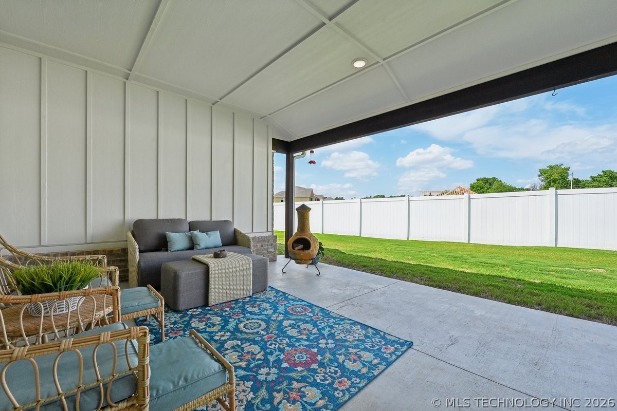 1617 N 72nd Street Broken Arrow OK 74014
