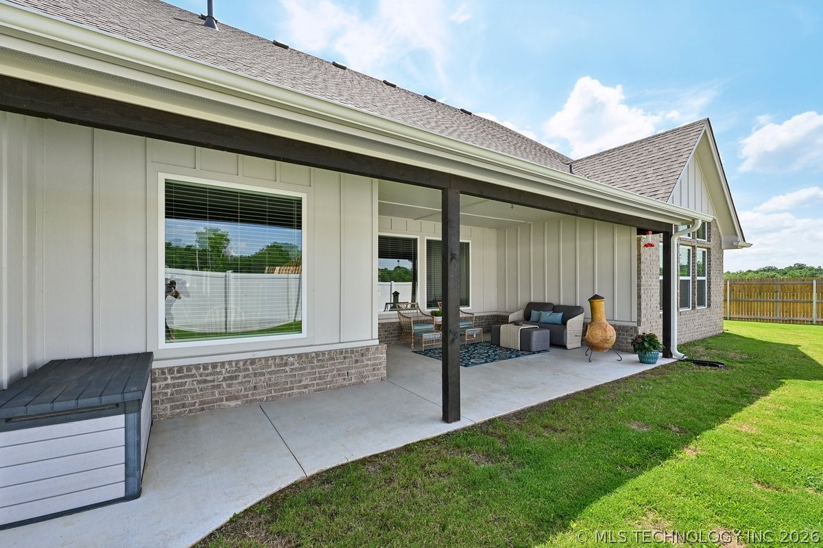 1617 N 72nd Street Broken Arrow OK 74014