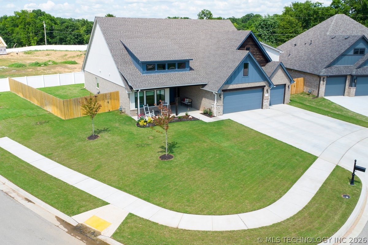 1617 N 72nd Street Broken Arrow OK 74014