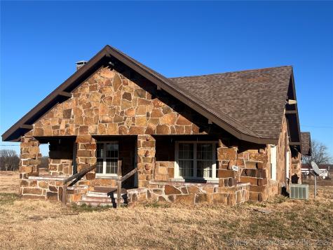 6916 State Highway 113 Indianola OK 74442