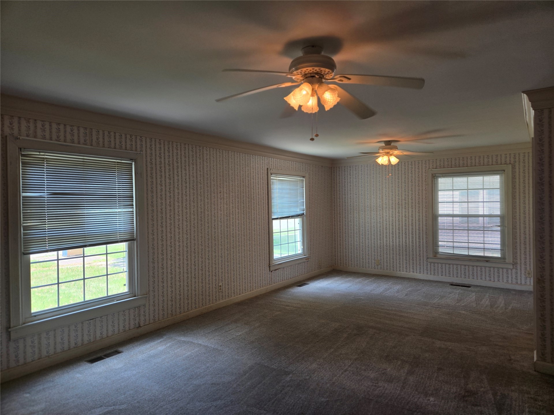 628 W Tahlequah Vinita OK 74301