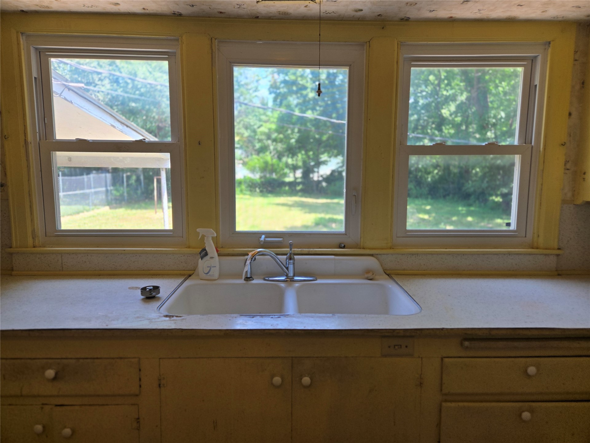 628 W Tahlequah Vinita OK 74301