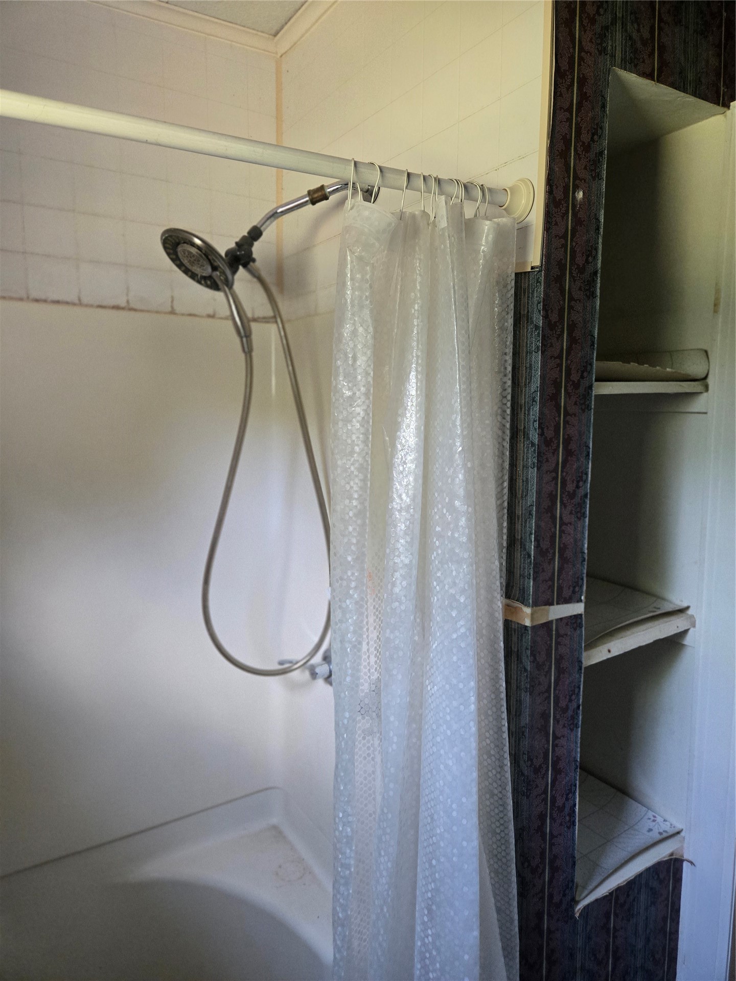628 W Tahlequah Vinita OK 74301
