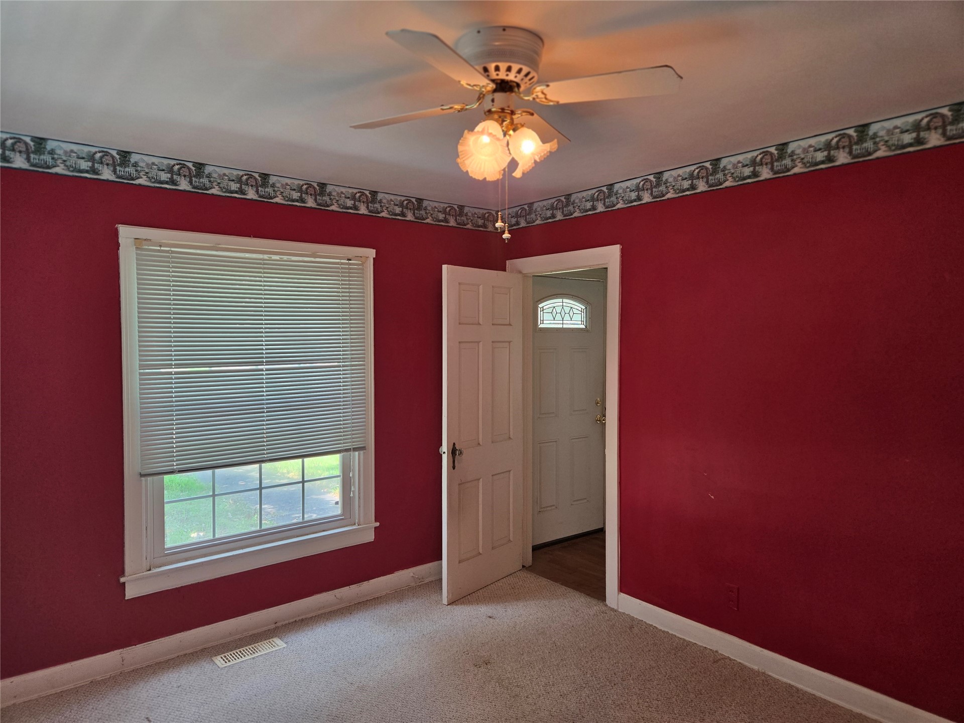 628 W Tahlequah Vinita OK 74301