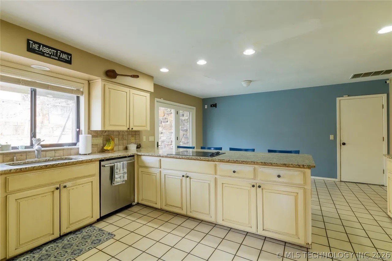 4510 S Birmingham Place Tulsa OK 74105