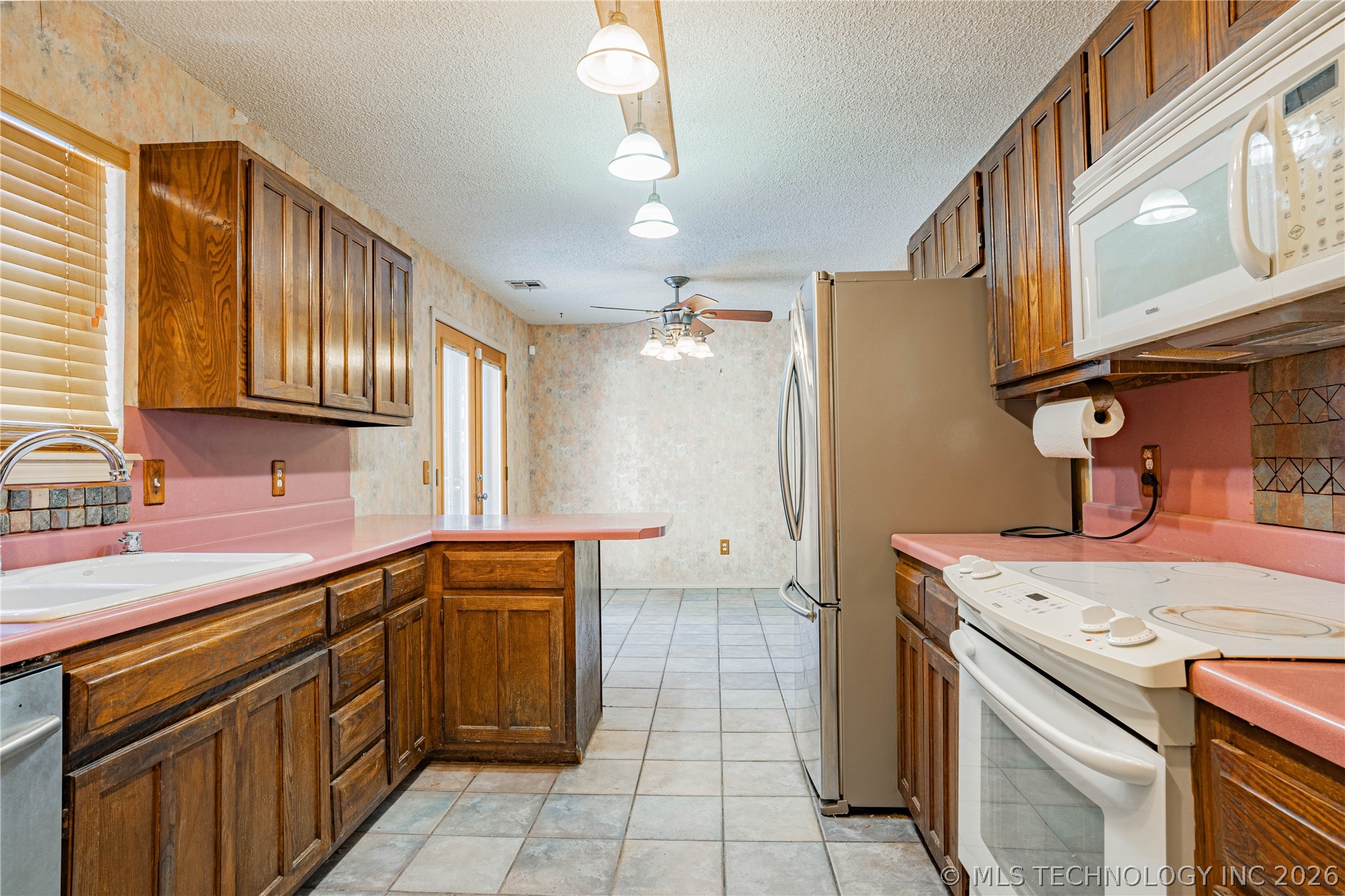 25661 Chestnut Drive Broken Arrow OK 74014