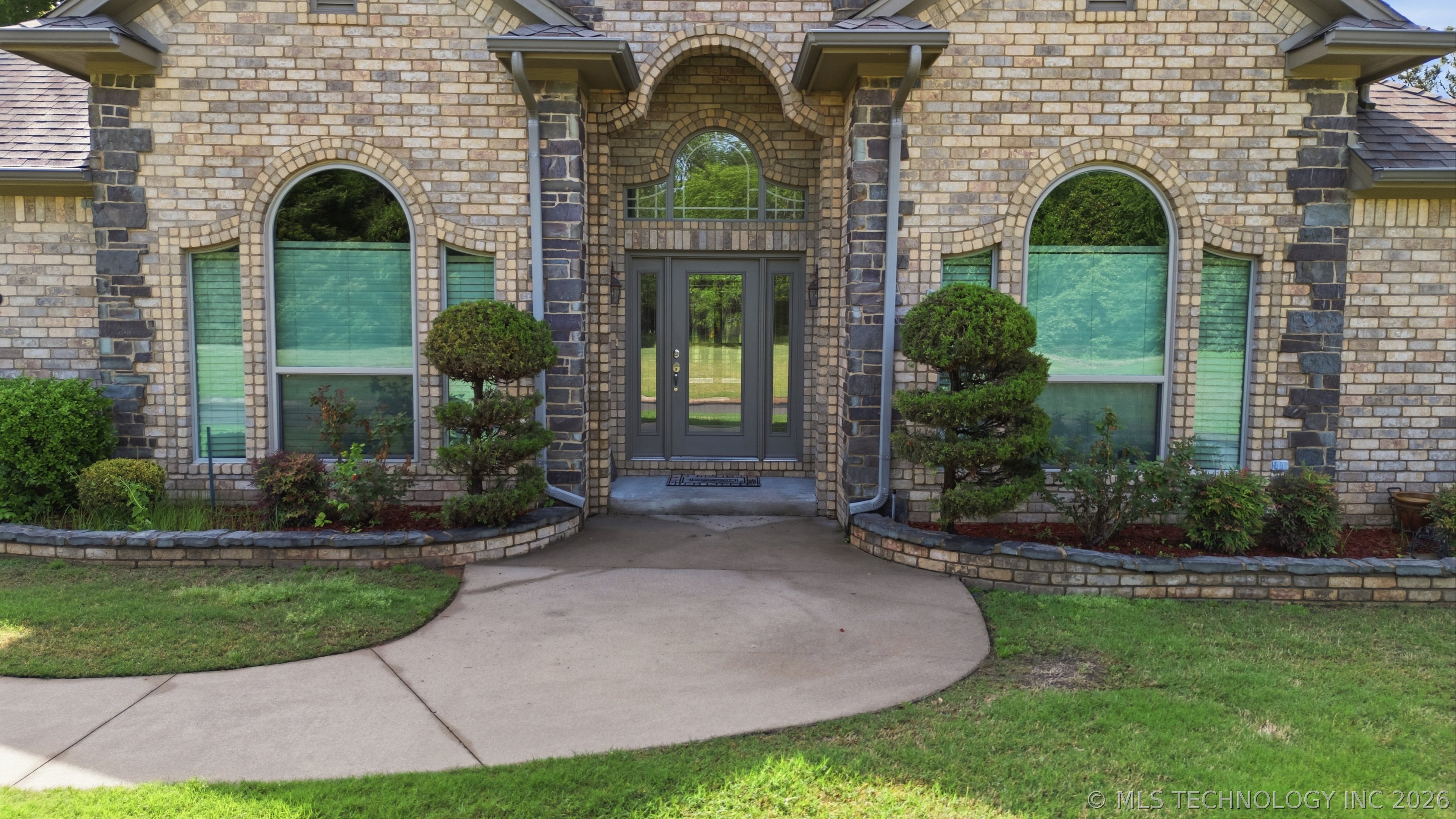 102 Cambridge Road Fort Gibson OK 74434
