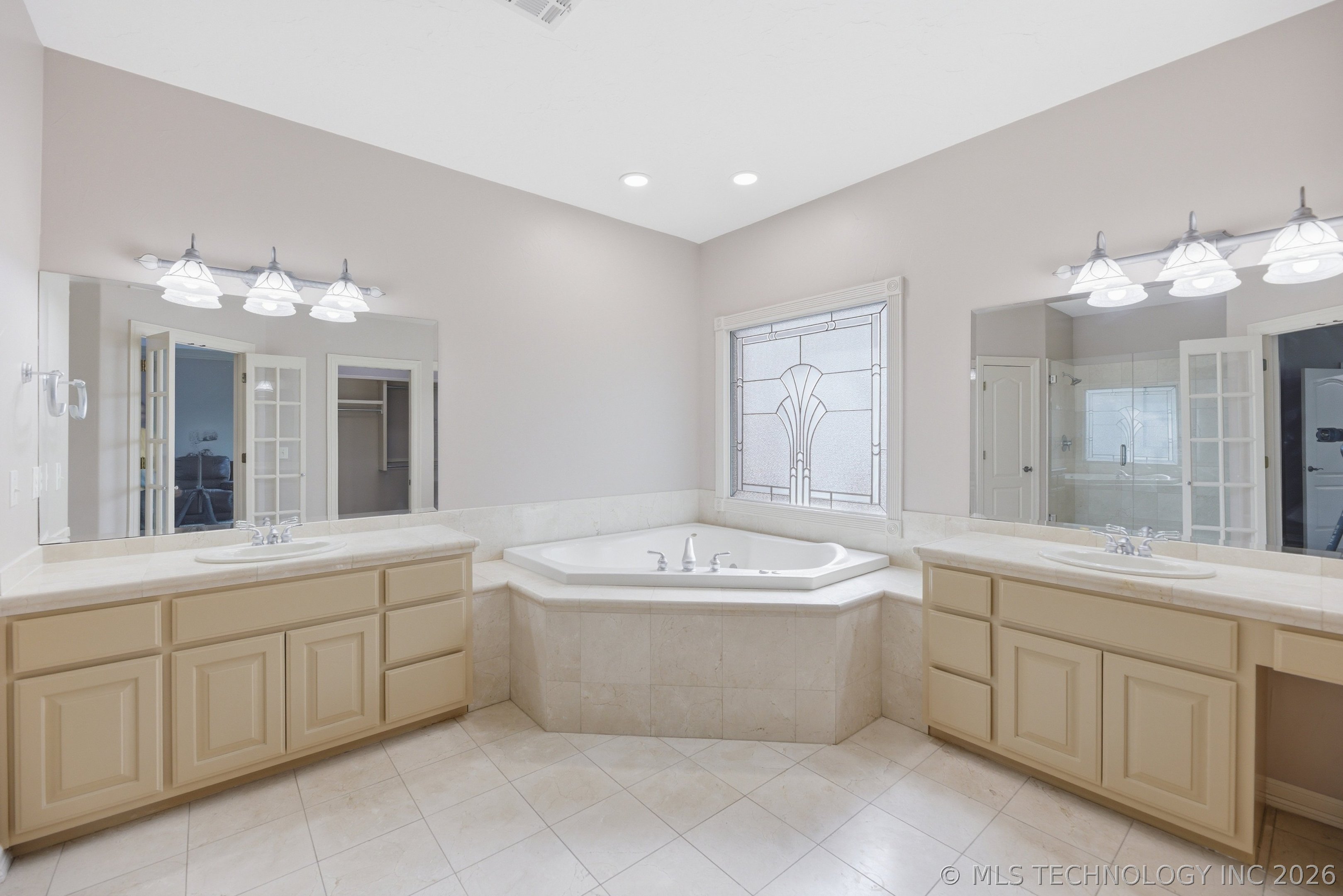 102 Cambridge Road Fort Gibson OK 74434