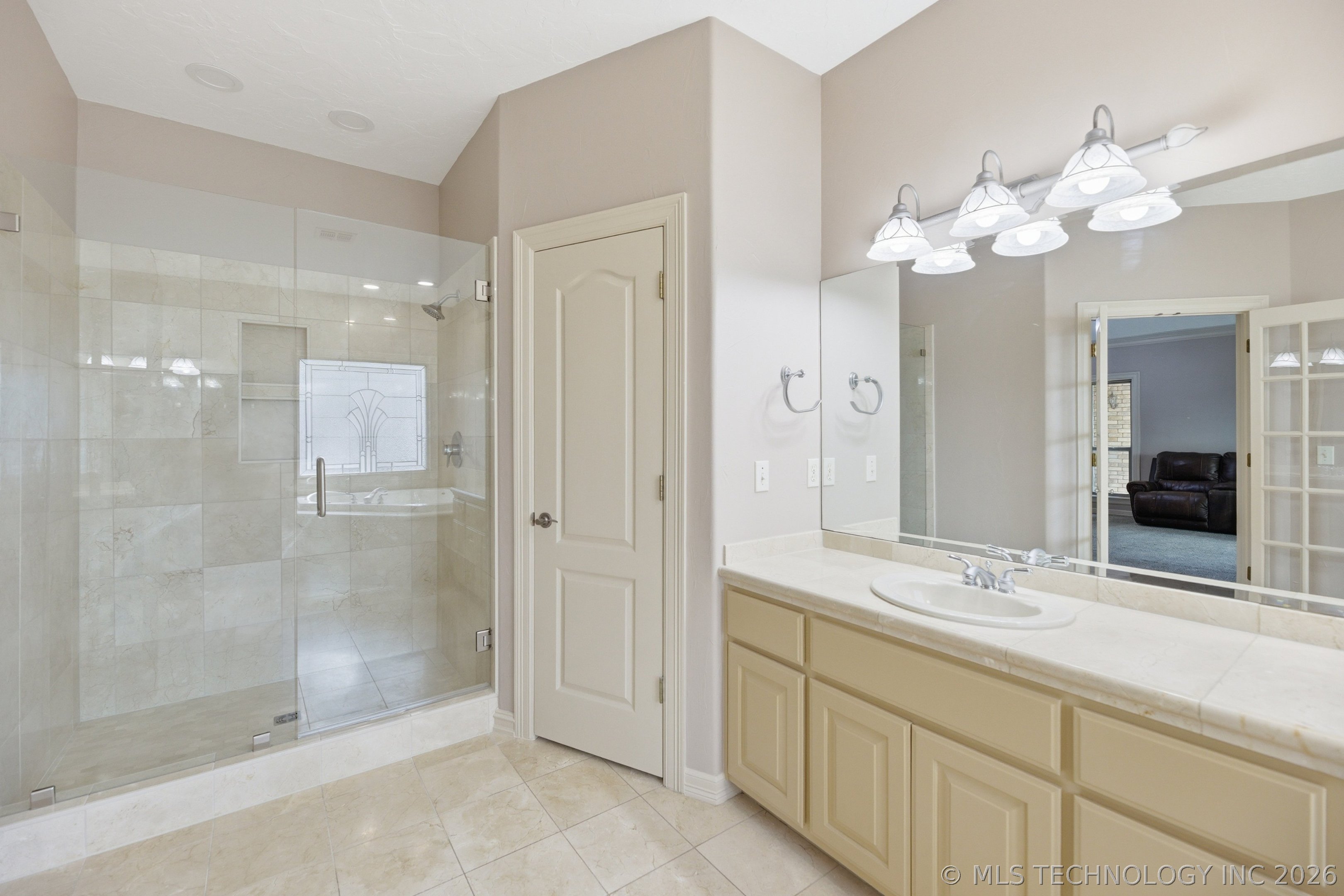 102 Cambridge Road Fort Gibson OK 74434