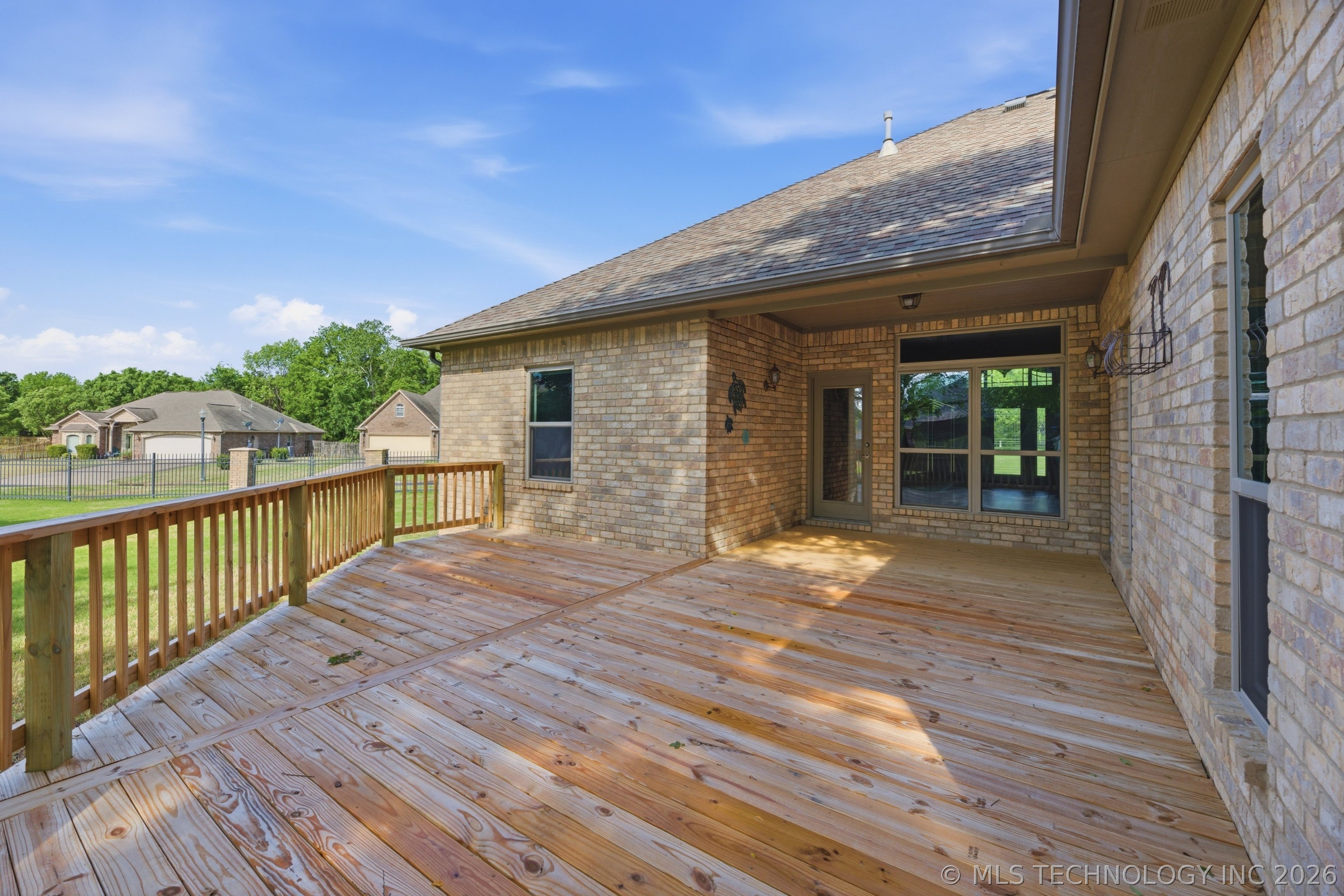 102 Cambridge Road Fort Gibson OK 74434