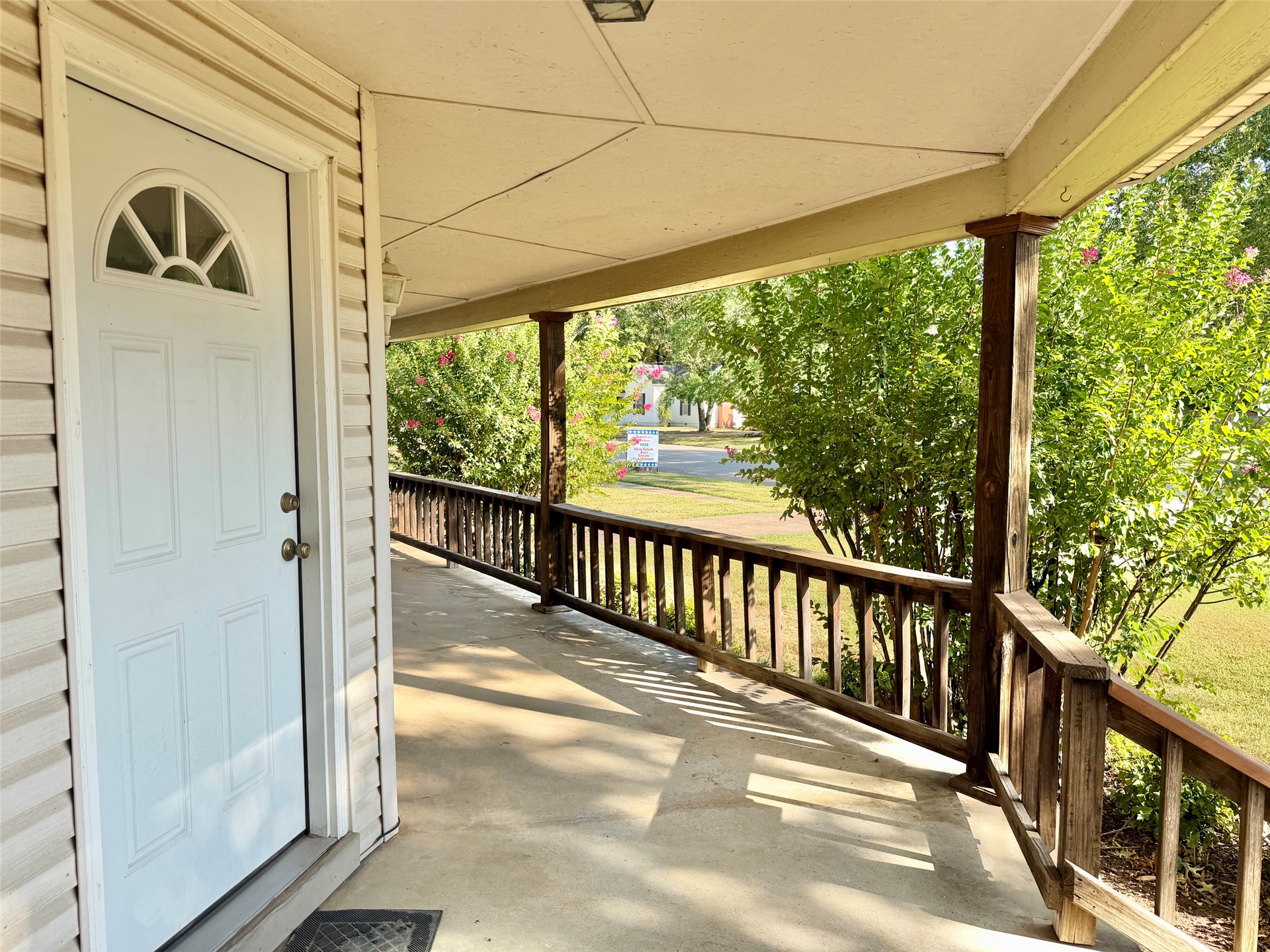 624 W Canadian Avenue Vinita OK 74301
