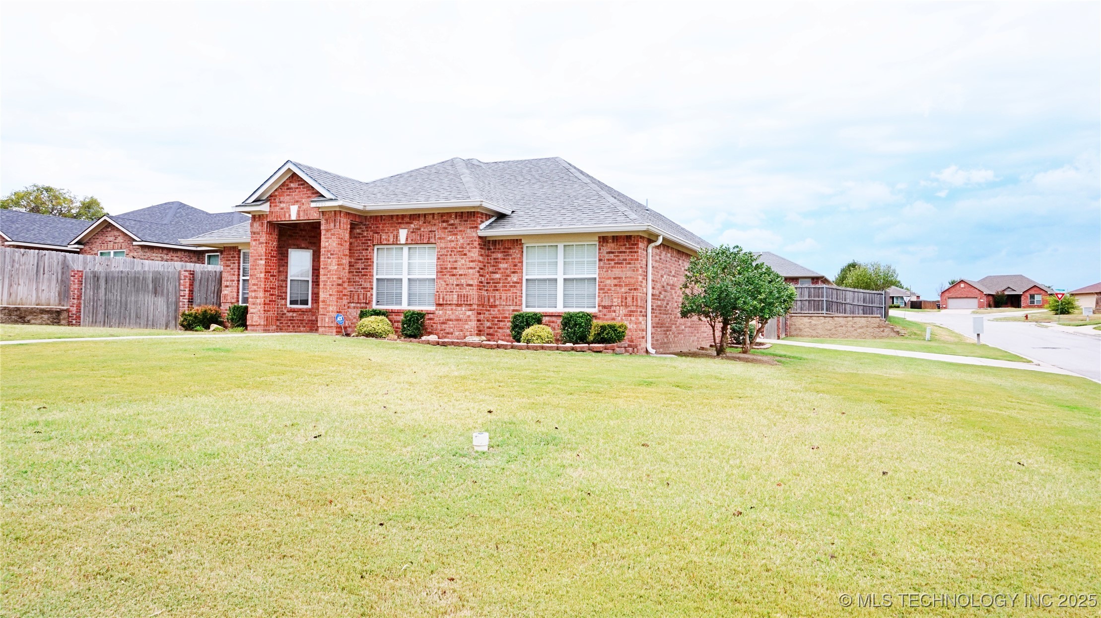 4905 Caddo Creek Ardmore OK 73401