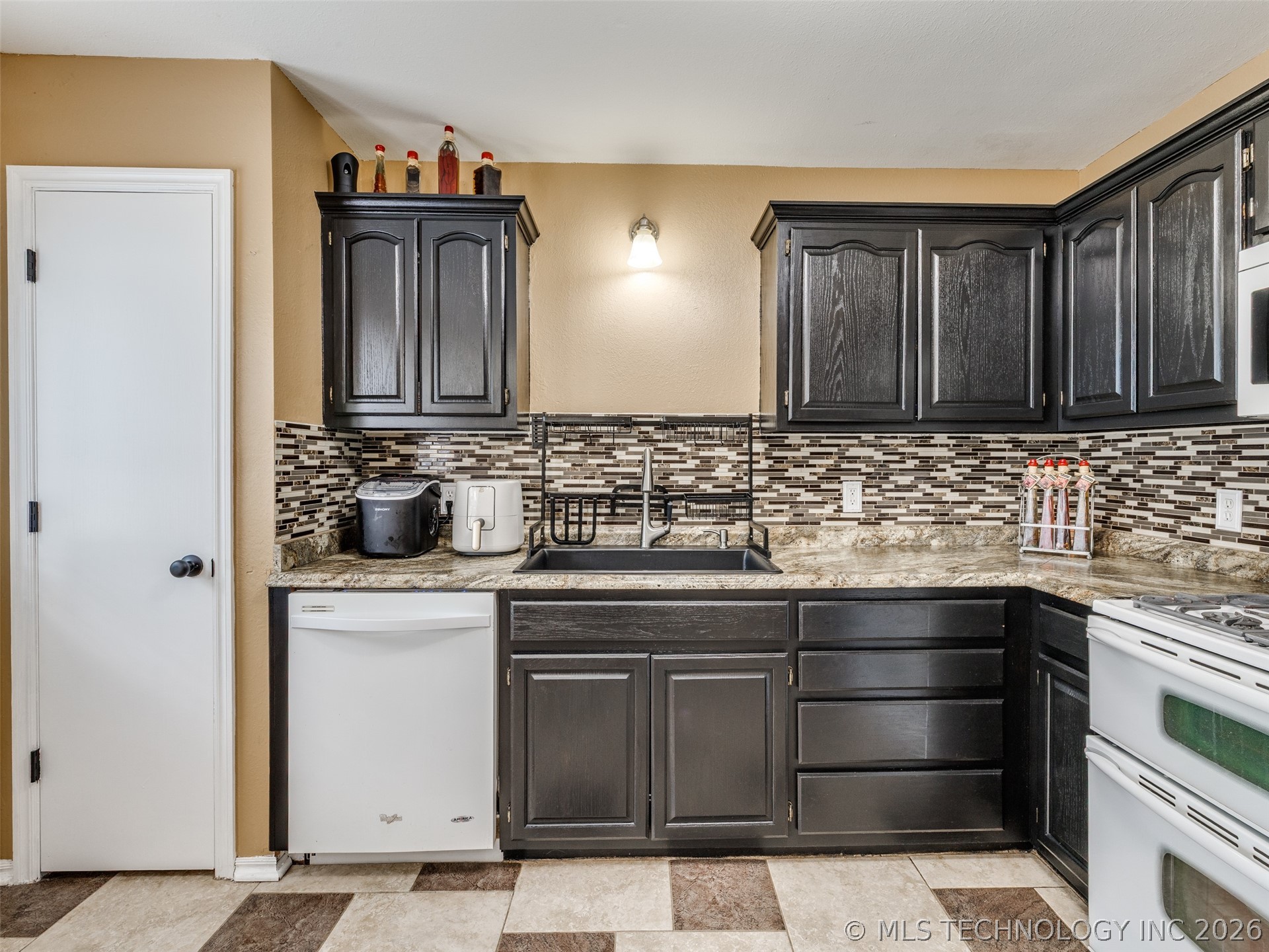 308 N Bristow Avenue Coweta OK 74429