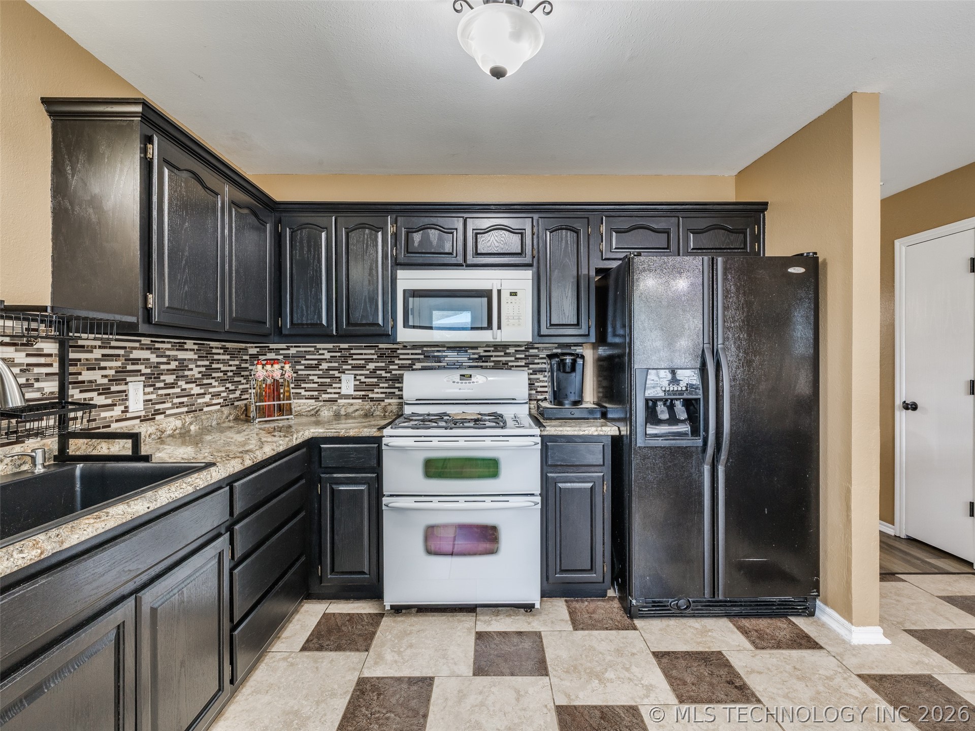 308 N Bristow Avenue Coweta OK 74429