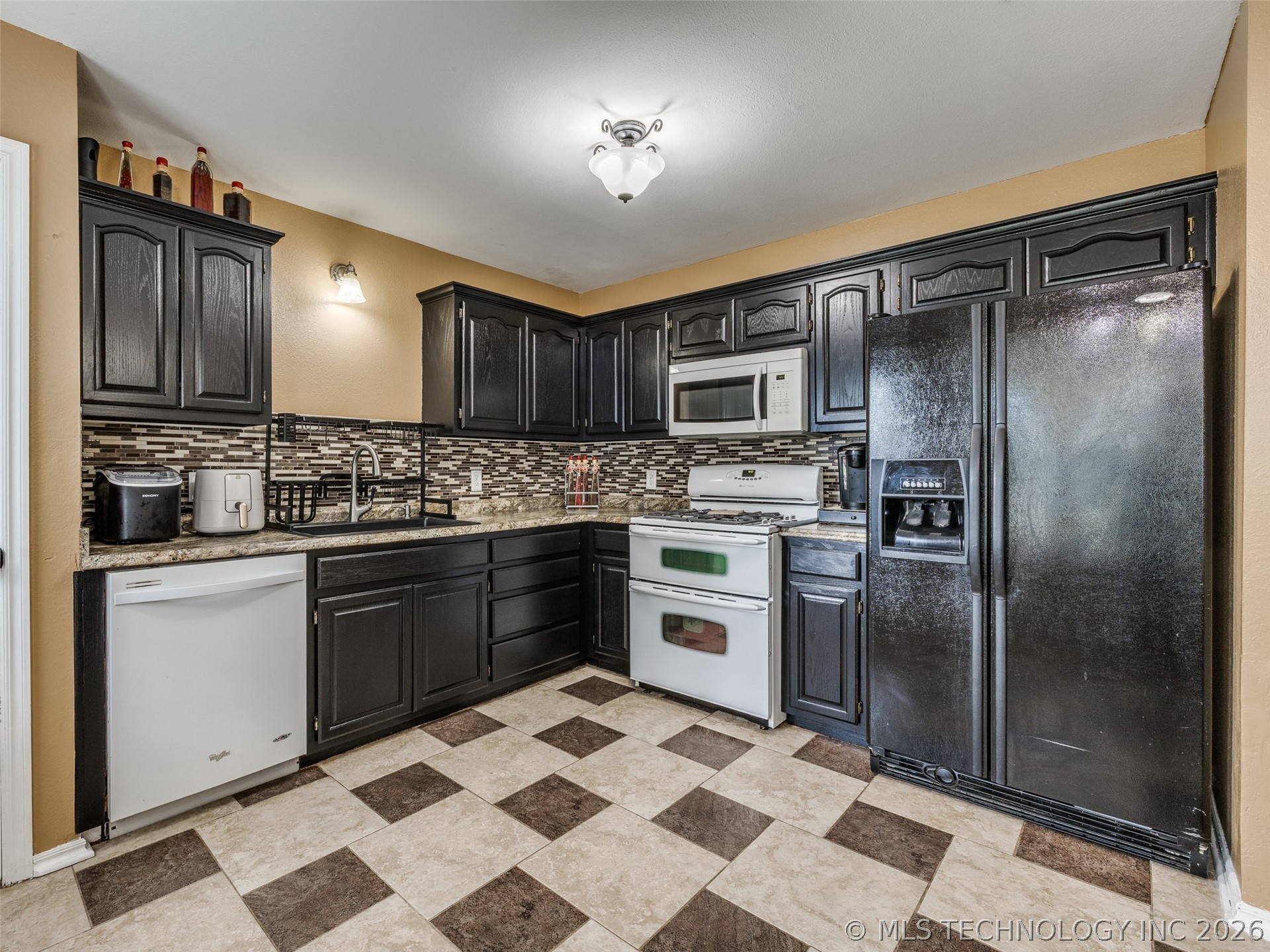 308 N Bristow Avenue Coweta OK 74429