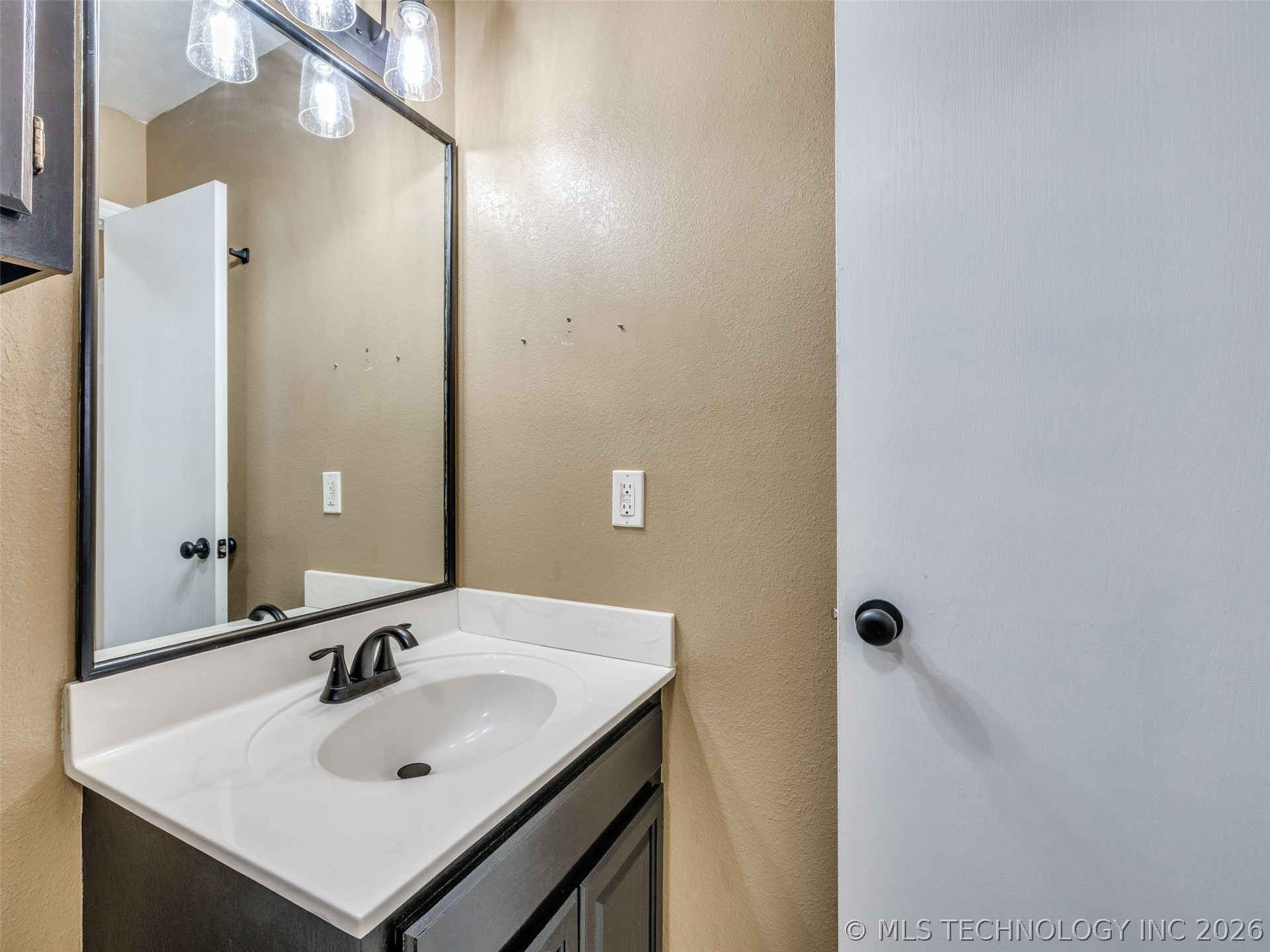 308 N Bristow Avenue Coweta OK 74429